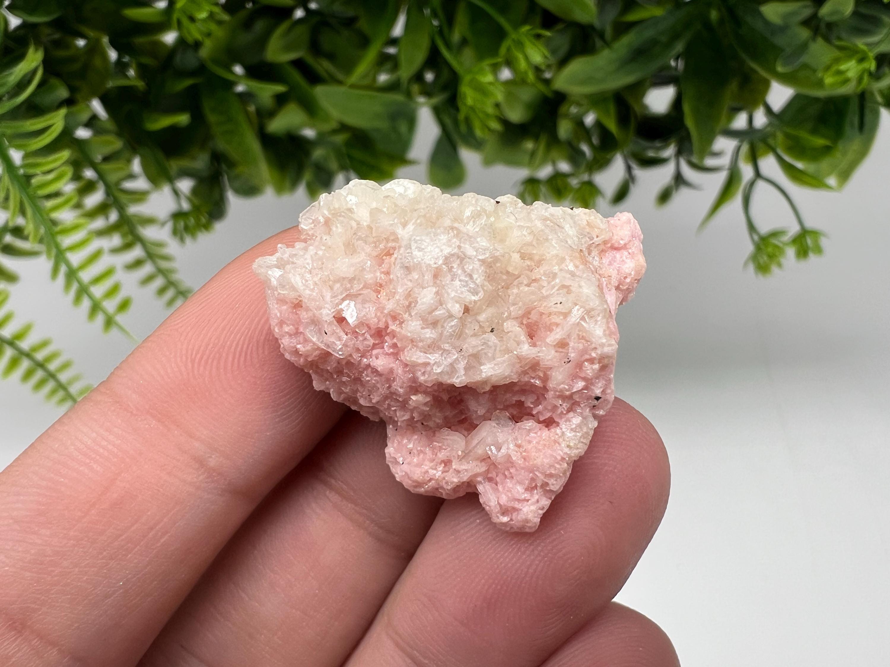Pink Rhodochrosite Crystal: Starnica Mine, Bulgaria - Home Decor Stone