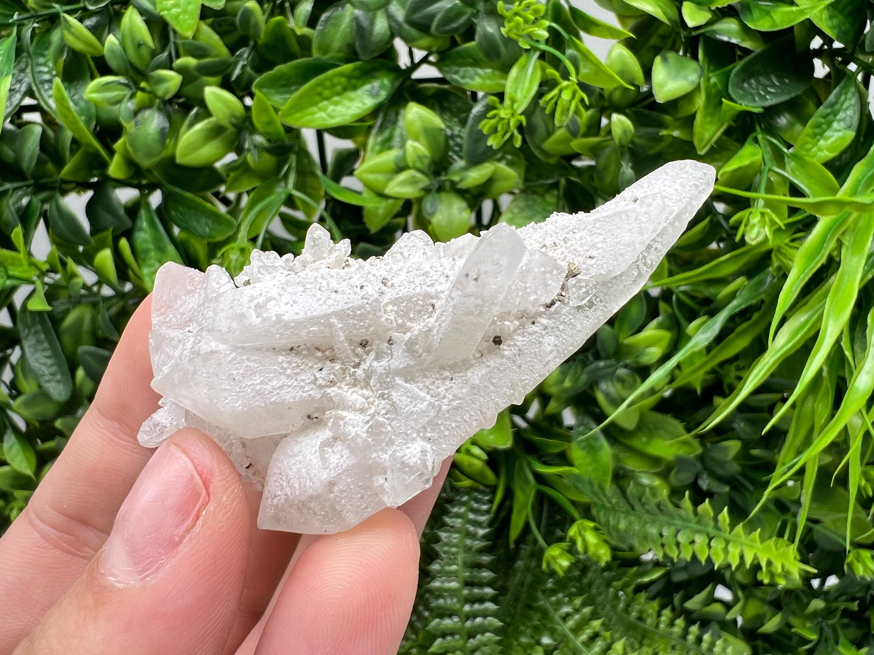 Wonderful Transparent Quartz on Chlorite Matrix,From Borieva mine,Madan,Bulgaria,Quartz,Quartz crystal,mineral specimen,collection quartz