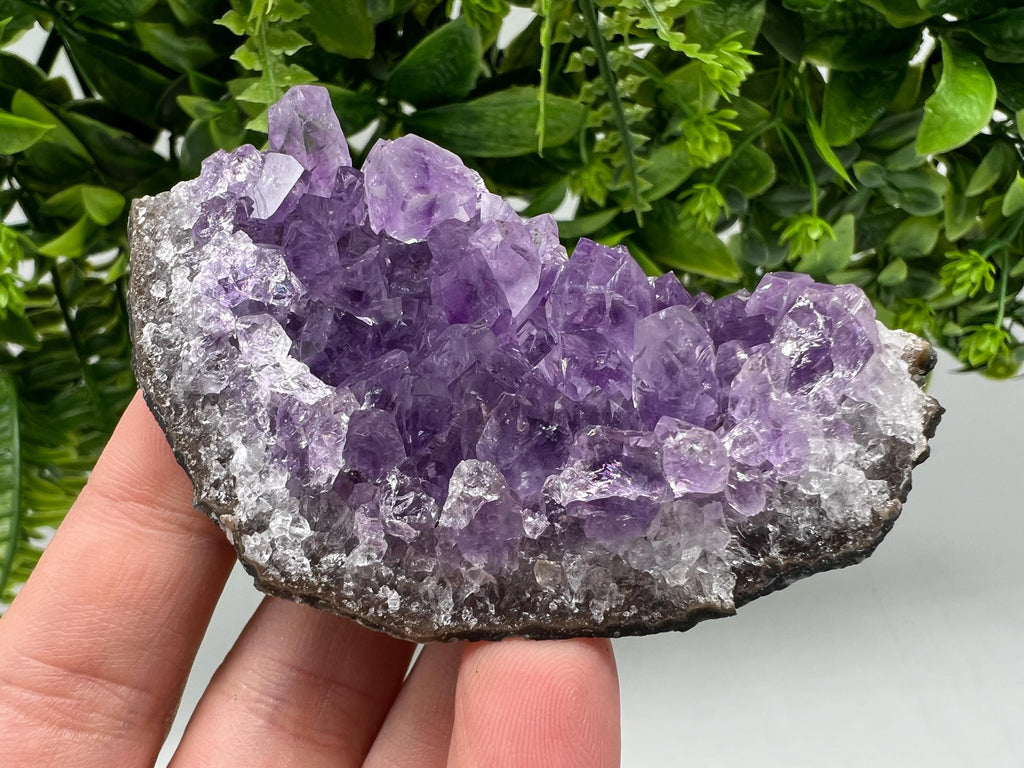 Stunning,Purple Amethyst from Uruguay,Natural Amethyst,Purple crystal,Pyrple Quartz,Crystal from Uruguay,Home decor,Energy crystal,Phantoms