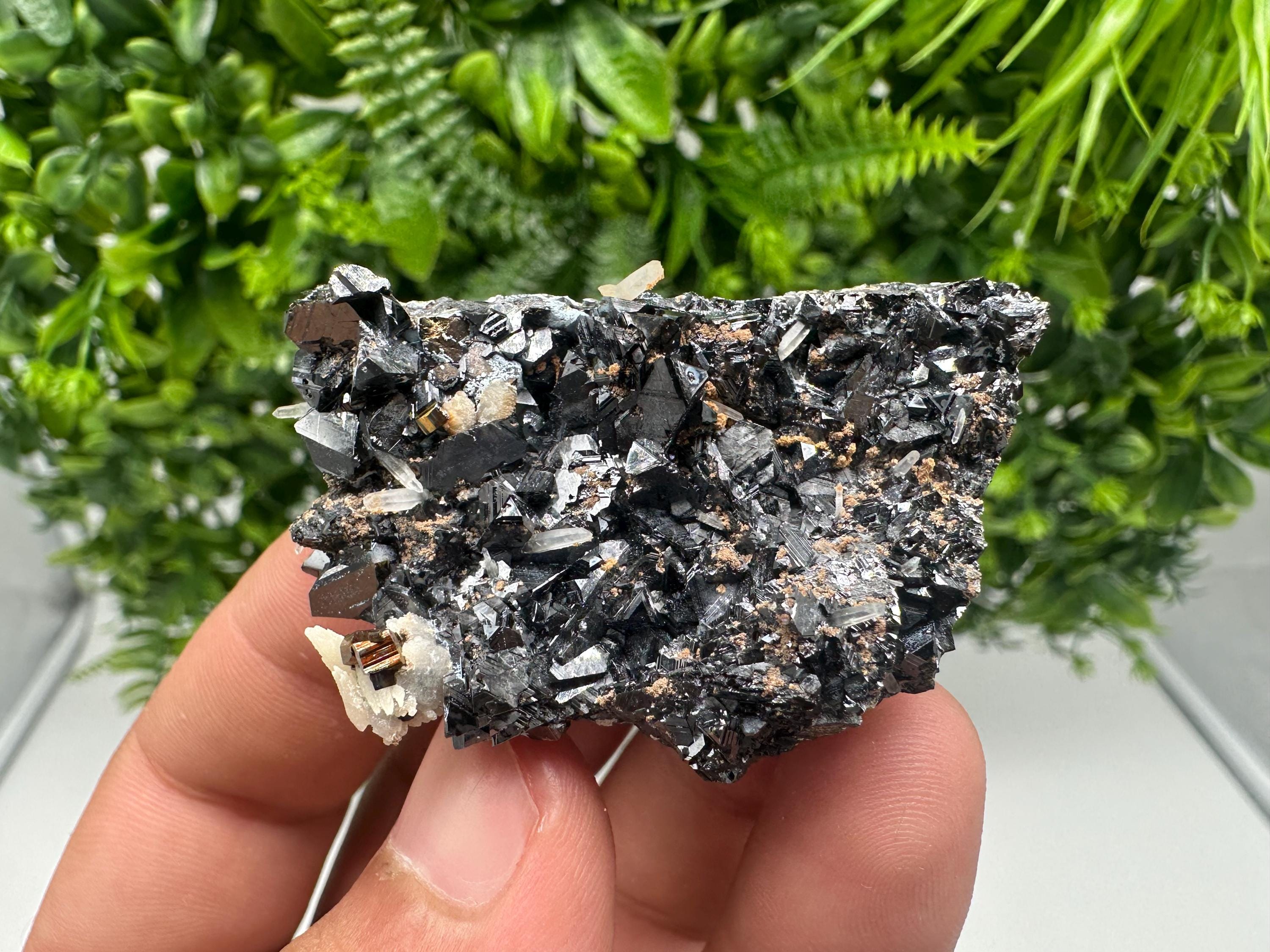 Aesthetic Sphalerite whit Calcite,Pyrite from 9th September mine,Madan,Bulgaria,natural,collection mineral specimen,Home decor stone,gift