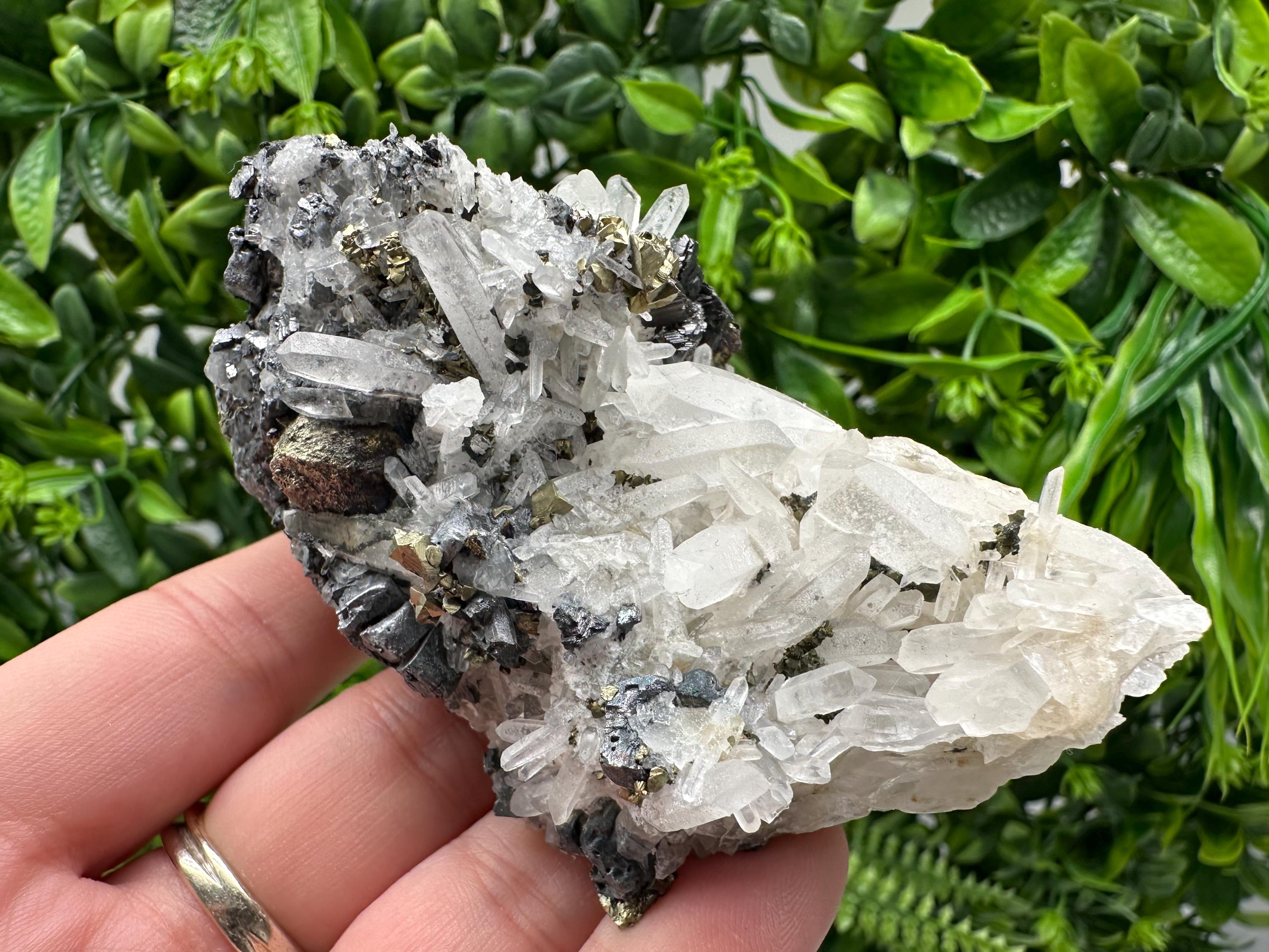 Wonderful Sphalerite Chalcopyrite on  Quartz whit Galena feom 9 th September mine,Bulgaria,natural,collection mineral specimen,gift