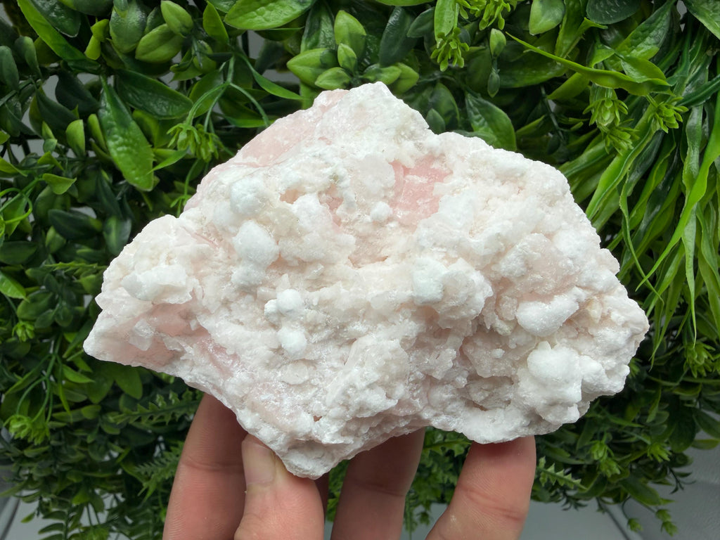 UV Reactive Mangano Calcite Crystal, Bulgaria Home Decor Stone