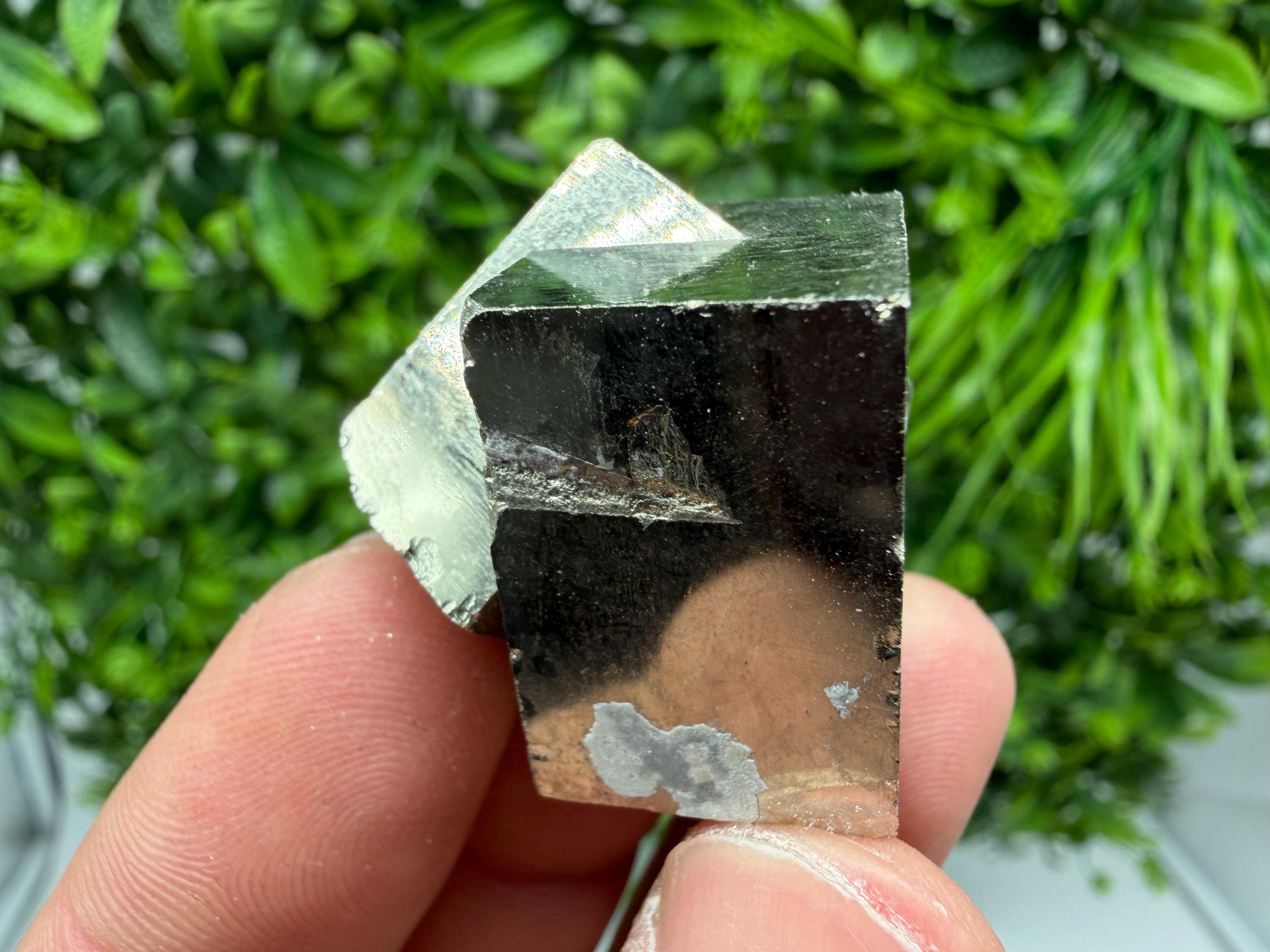 Interjoined,Pyrite,Gold,Cube PYRITE, Navajun, La Rioja, SPAIN,natural Pyrite shiny Pyrite home decor stone gift minerals,collectibls