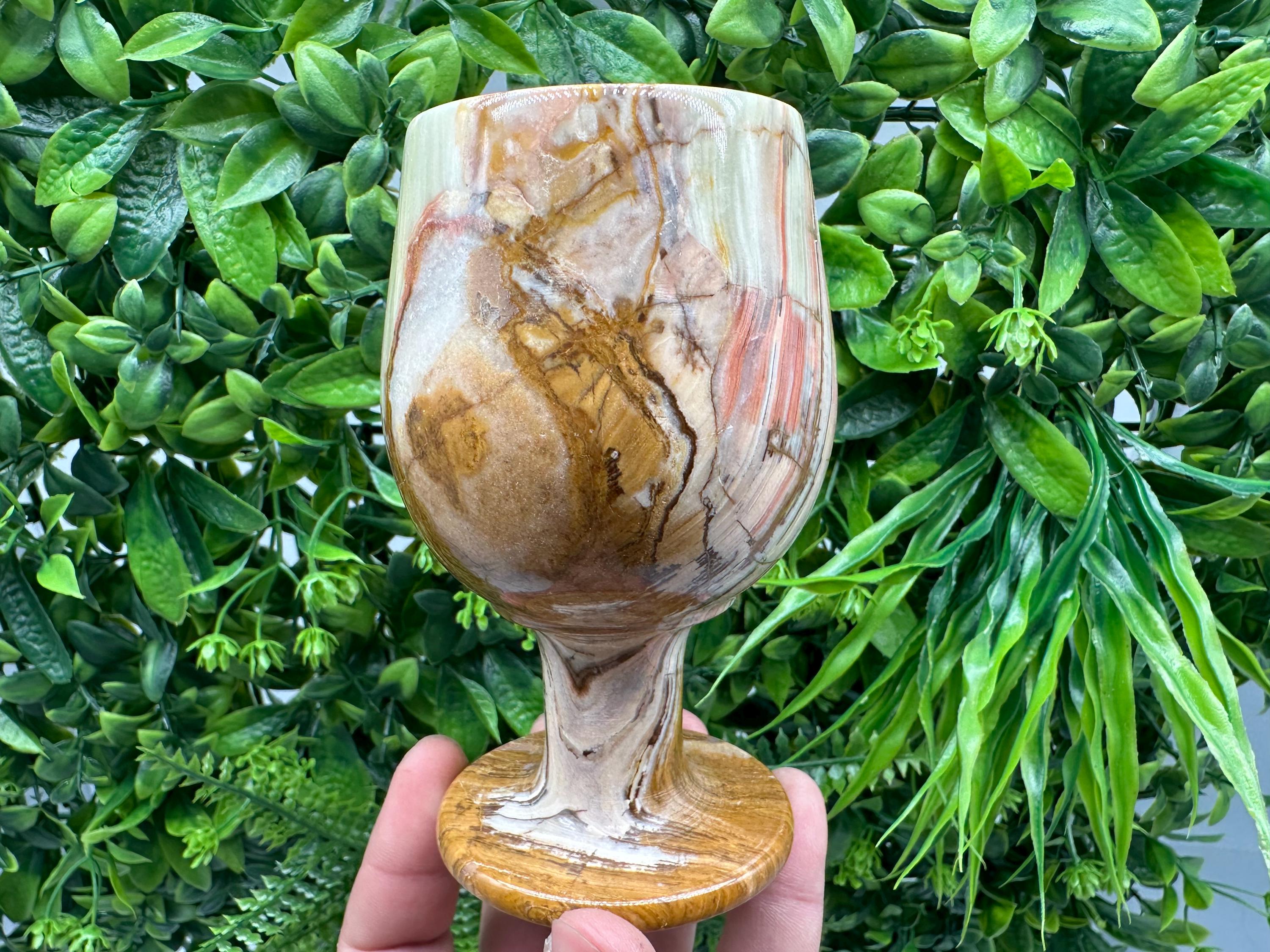 Vintage Onyx Wine Goblet: Natural Stone Barware (12cm)