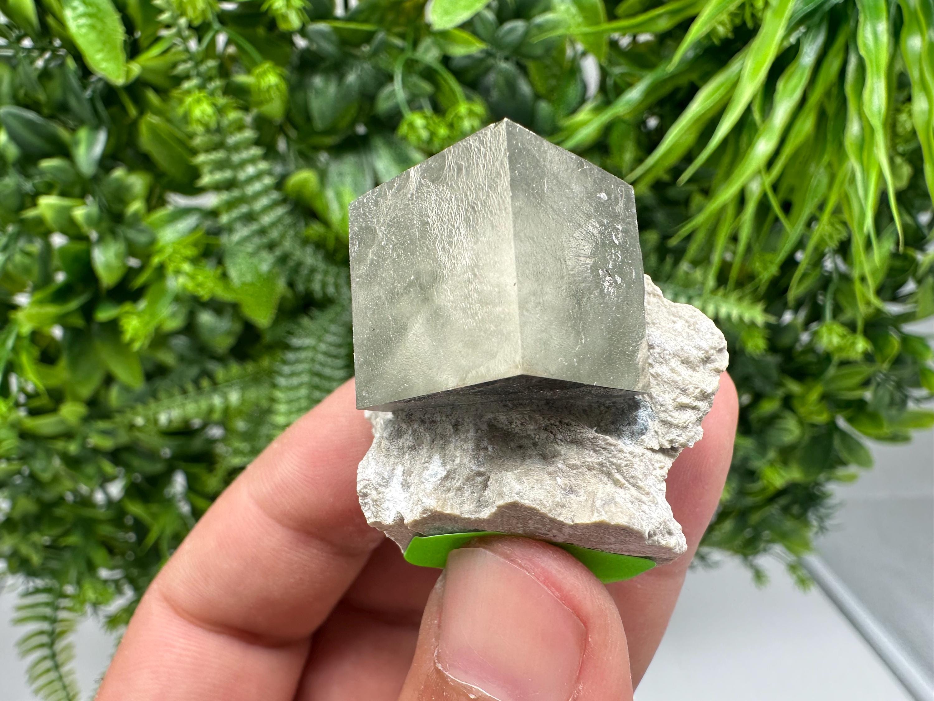 Large Pyrite cubes on Matrix,Gold,Cube PYRITE, Navajun, La Rioja,SPAIN,natural Pyrite shiny Pyrite home decor stone gift minerals,collectibl