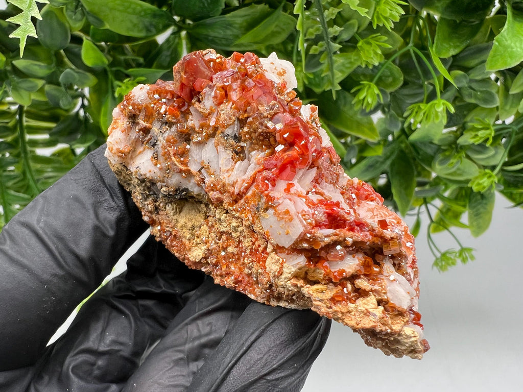 Red Vanadinite on Barite from Marocco,crystal minerals Speciment cluster Vanadinite crystal Vanadinite Geology Vanadinite cluster minerals