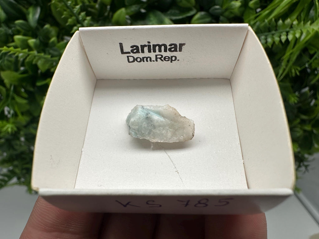 Rare Raw LARIMAR,mineral specimen,collection crystal,minerals,Larimat crystal,from Dom.Rep.,rare raw Larimat,home decor,wholesale cluste