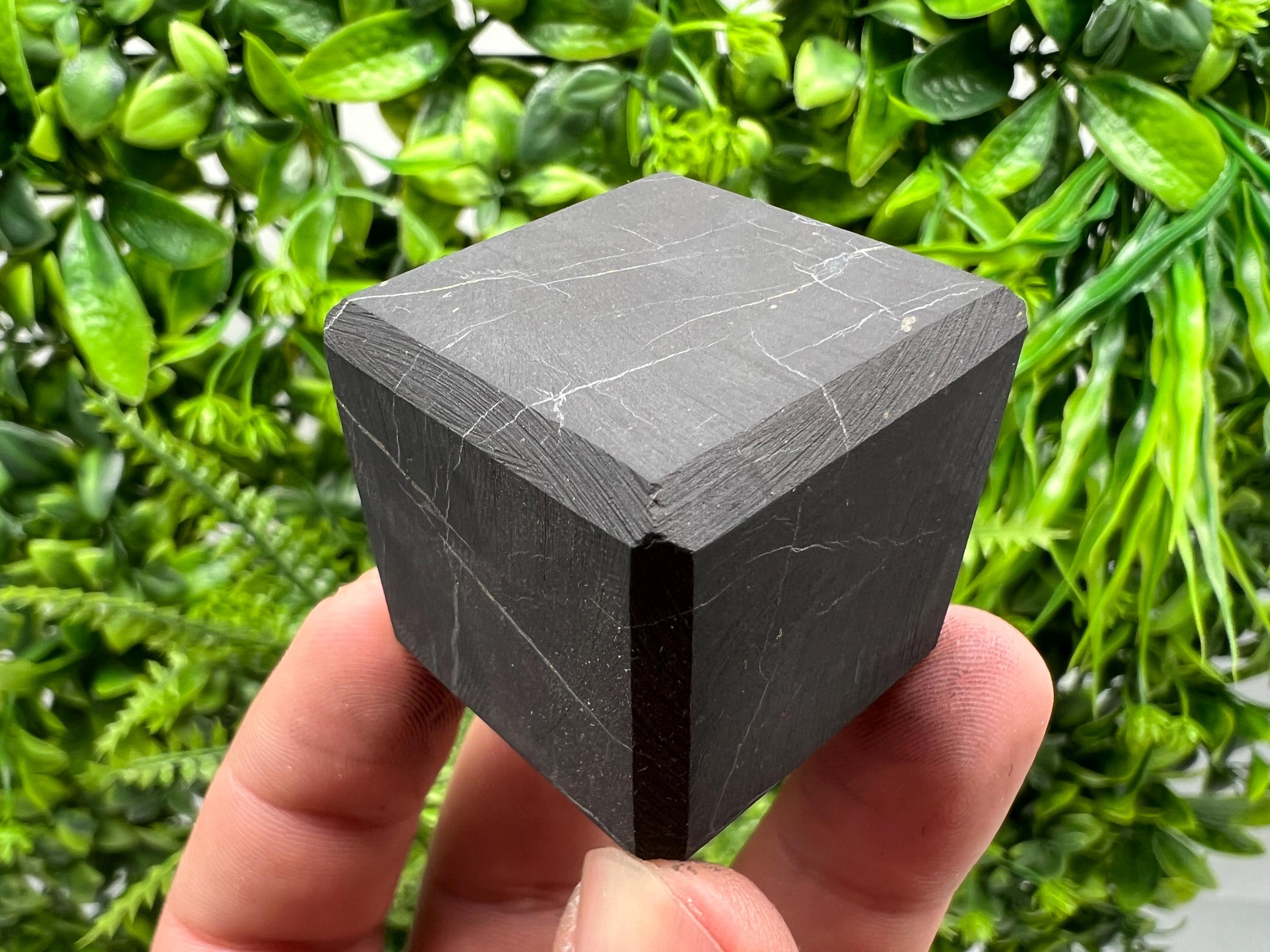 Shungite Crystal Cube (3cm): EMF & 5G Protection, Healing Stone