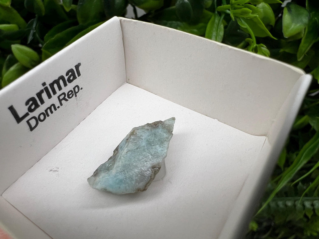 Rare Raw LARIMAR,mineral specimen,collection crystal,minerals,Larimat crystal,from Dom.Rep.,rare raw Larimat,home decor,wholesale cluste