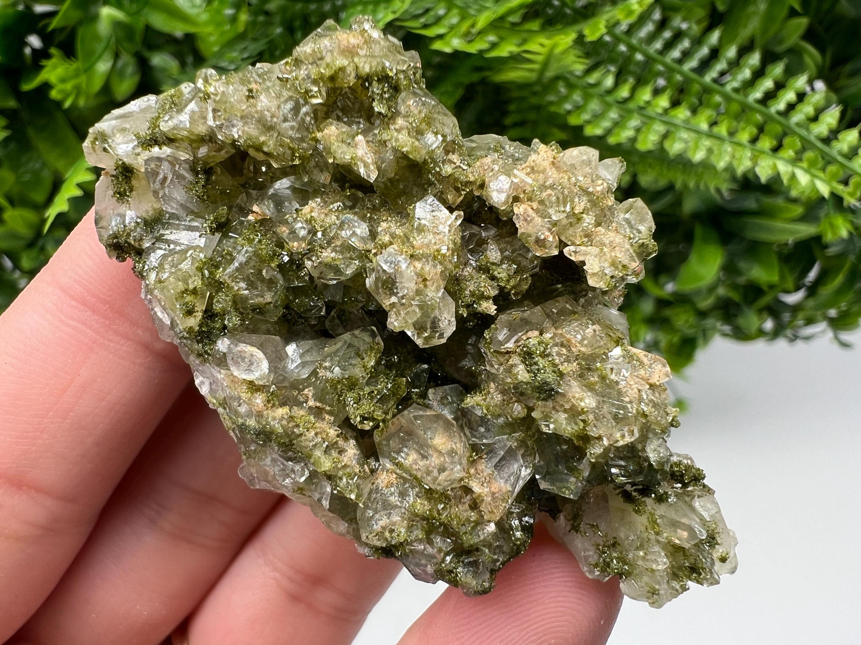 Stunning,Epidote with Quartz from Hakkari Turkey,Rainbow EPIDOTE,Mineral,Collection,Collection’s,GIFT,Epidote Crystal,Epidote from Turkey