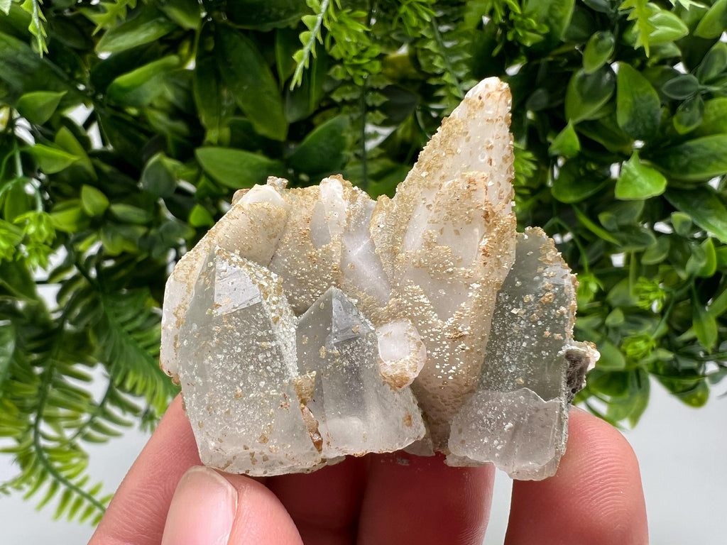 Quartz,Calcite whit Brown Rhodochrosite from Djurcovo mine,Bulgaria,Quartz,Rhodochrosite cluster,natural mineral,collection crystal,mineral