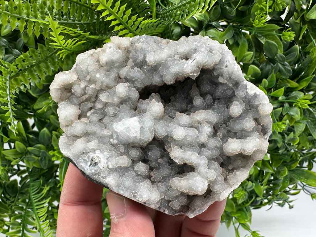 Natural Chalcedony Specimen, India Crystal, Home Decor (11/9/4.5cm)