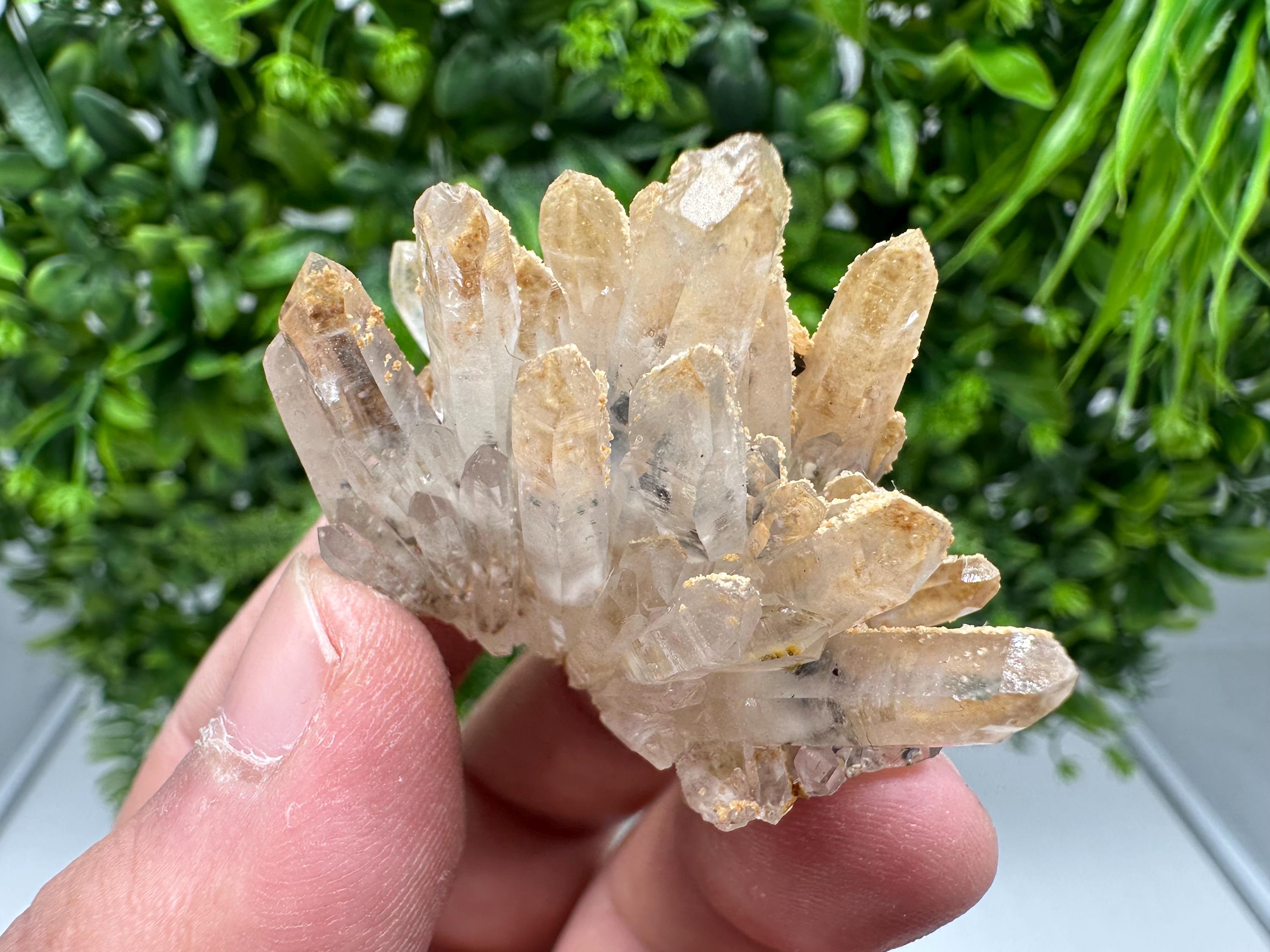 Transparent Quartz whit Siderite 9th September mine Bulgaria natural minerals souvenir crystal stone gift minerals collection rock