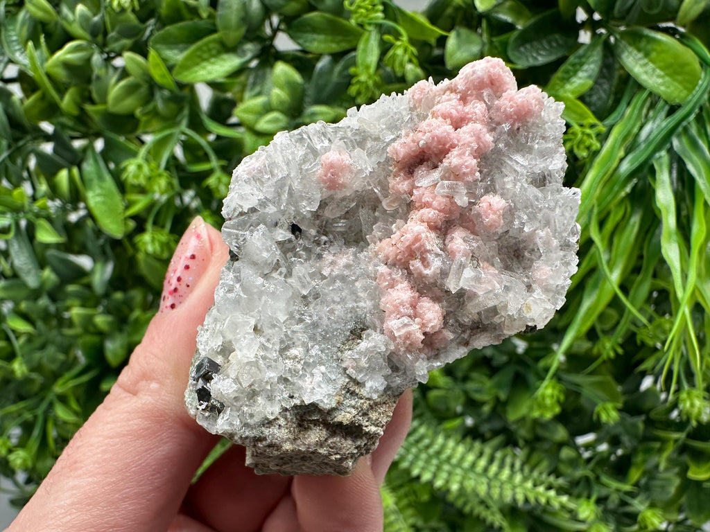Pink Rhodochrosite Crystal: Starnica Mine, Bulgaria, Home Decor