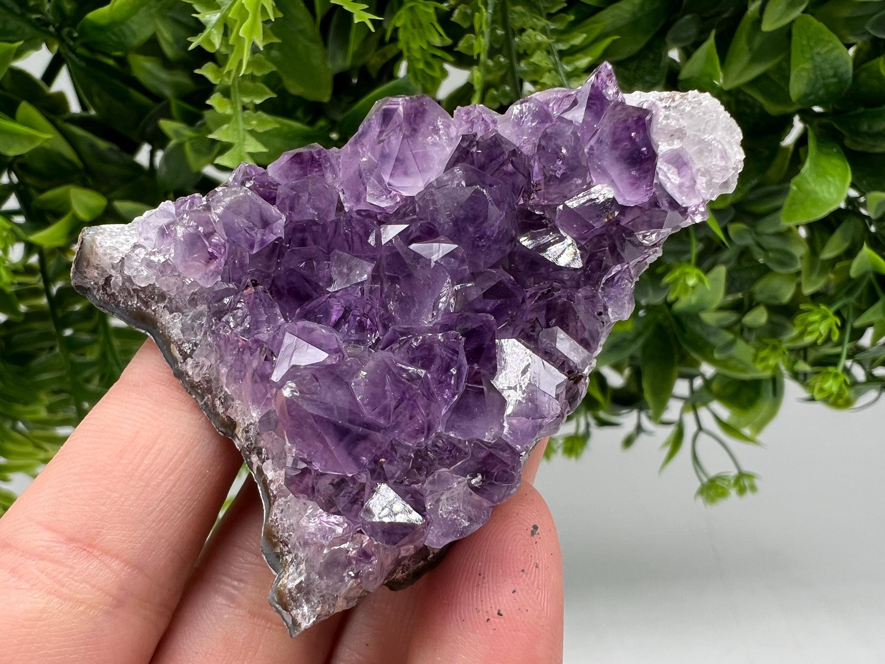 Stunning,Purple Amethyst from Uruguay,Natural Amethyst,Purple crystal,Pyrple Quartz,Crystal from Uruguay,Home decor,Energy crystal,Phantoms