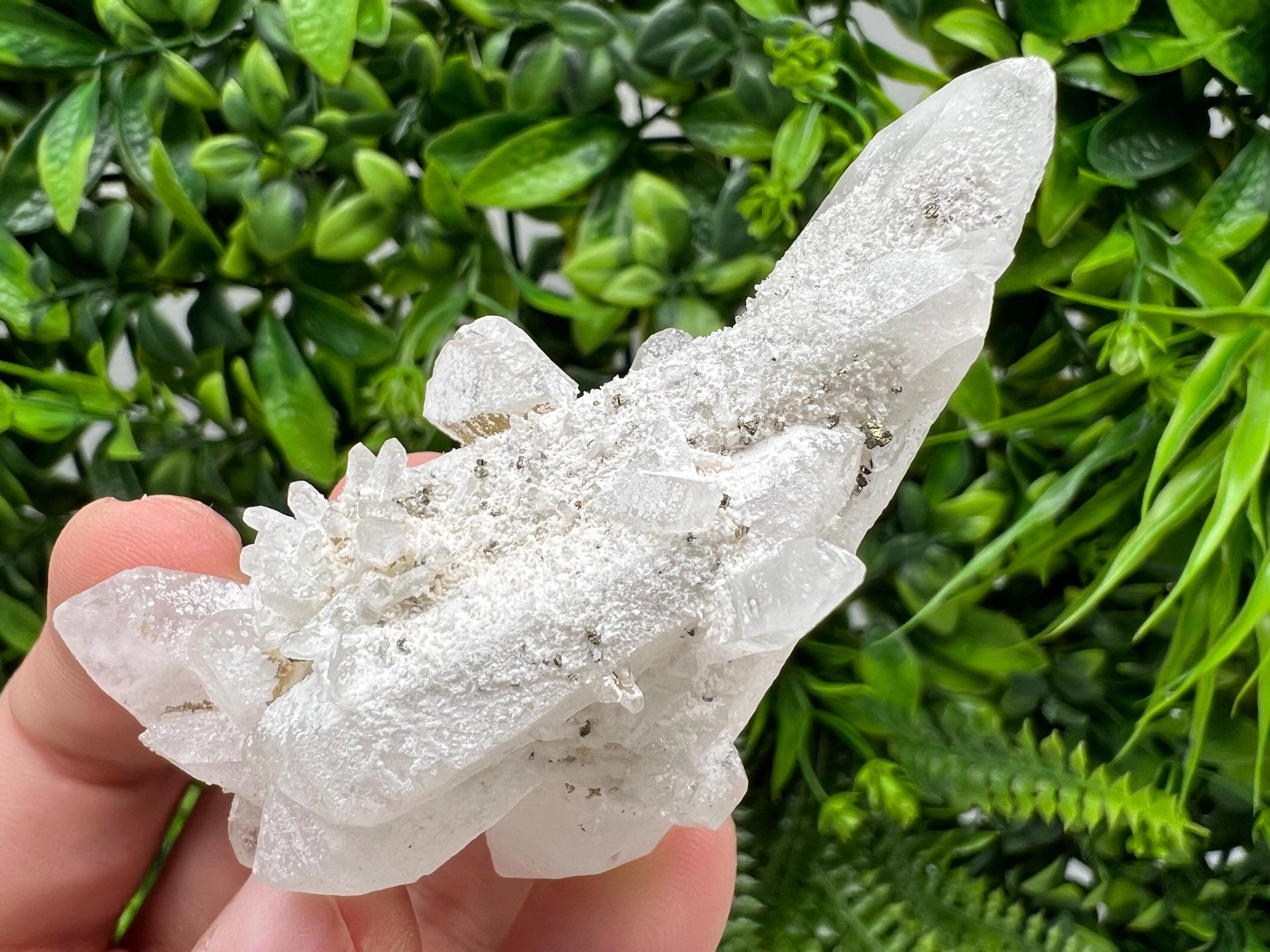 Wonderful Transparent Quartz on Chlorite Matrix,From Borieva mine,Madan,Bulgaria,Quartz,Quartz crystal,mineral specimen,collection quartz