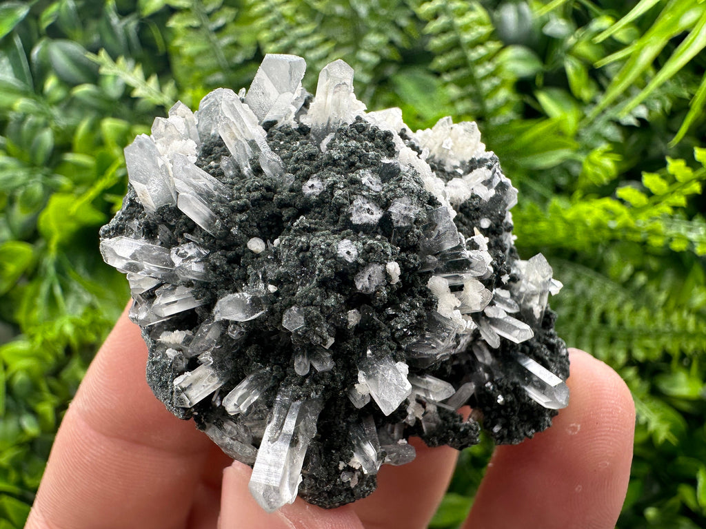 Quartz with Calcite and Chlorite: Borieva Mine, Bulgaria