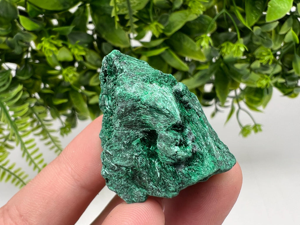 Malachite Crystal from Congo,Minerals,Crystals from Congo,Green Malachite, Malachite,Natural Malachite,Malachite Stone,Chakra, Specimens