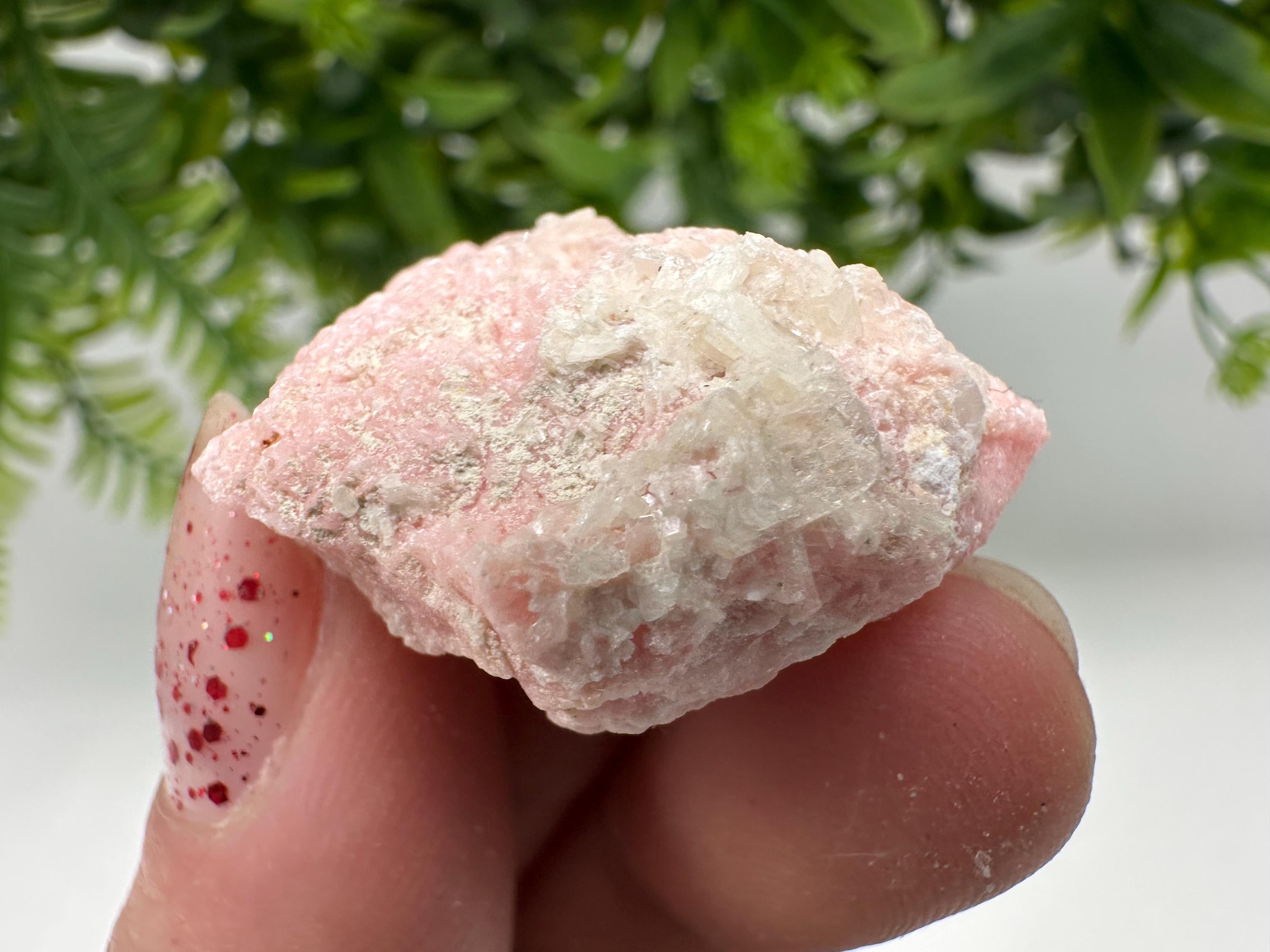 Pink Rhodochrosite Crystal: Starnica Mine, Bulgaria, Home Decor