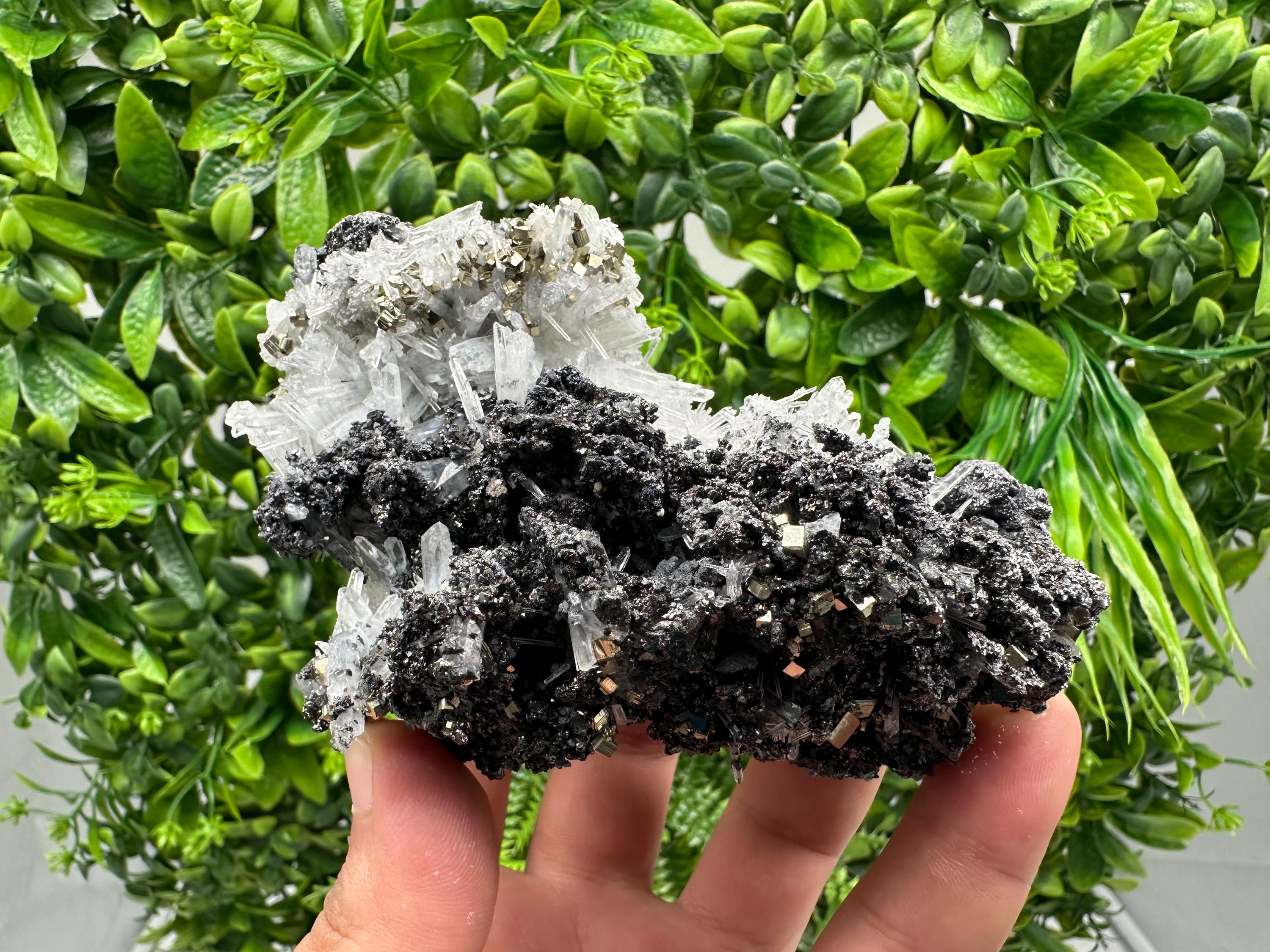 Wonderful Rainbow Pyrite whit Sphalerite and Quartz,from Borieva mine,Bulgaria,natural,collection mineral,home decor stone,rare crystal,gift