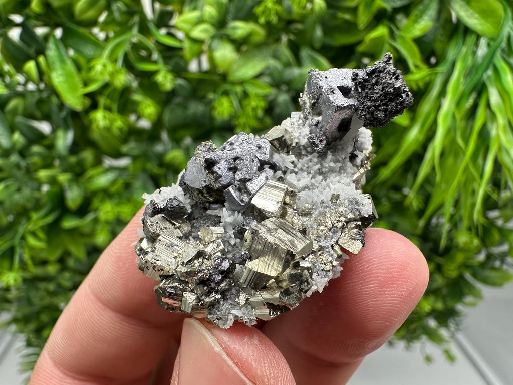 Golden Pyrite,Sphalerite,Galena from 9th September mine,Madan,Bulgaria,natural,collectible mineral specimen,home decor crystal,Pyrite clus