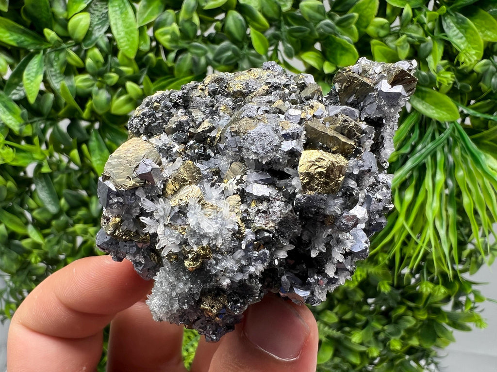 Stunning Galena,Sphalerite,Cleiopfane Chalcopyrite from Krushev dol mine,Madan,Bulgaria,natural,collection mineral specimen,home decor ston