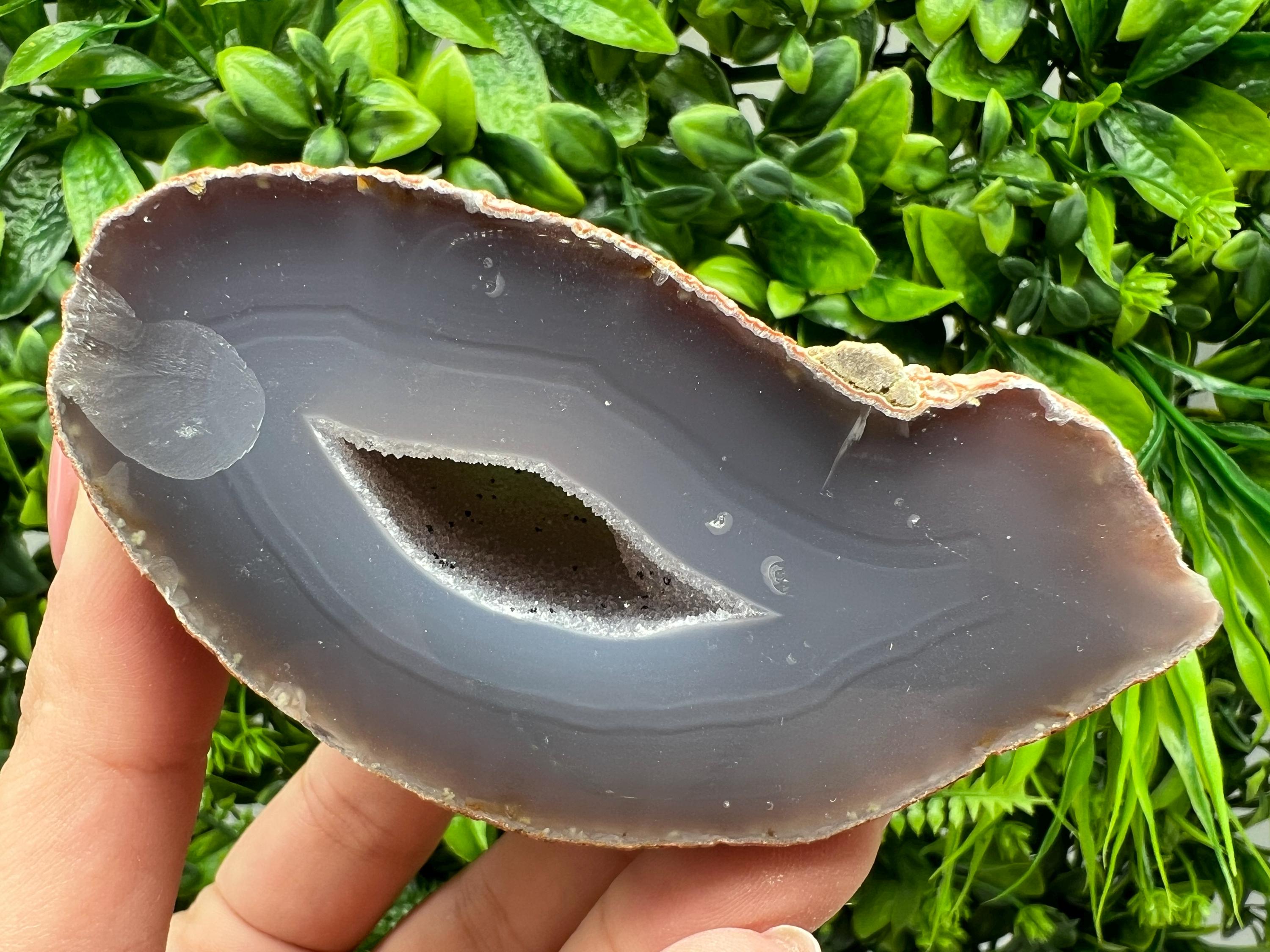 Blue Agate Druzy Geode, Natural Quartz Crystal (10/4/5cm)
