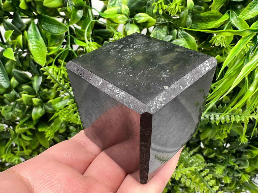 Shungite Crystal Cube (5cm): EMF & 5G Protection, Healing Stone