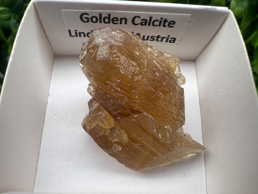 Raw Honey Calcite Crystal: Golden Yellow Stone (3.5/3 cm