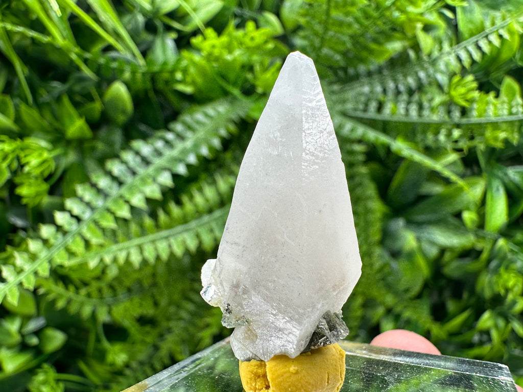 Djurcovo Calcite Cluster, Bulgaria, Natural Mineral Specimen (3cm)