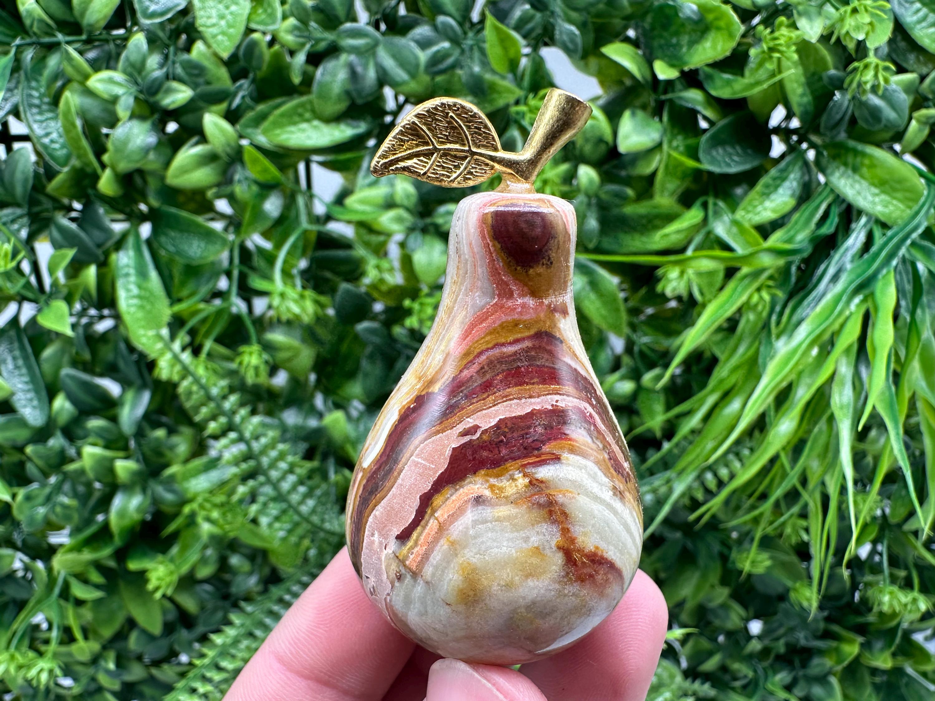 Handcrafted Marbled Onyx Pear Sculpture: Natural Stone Decor