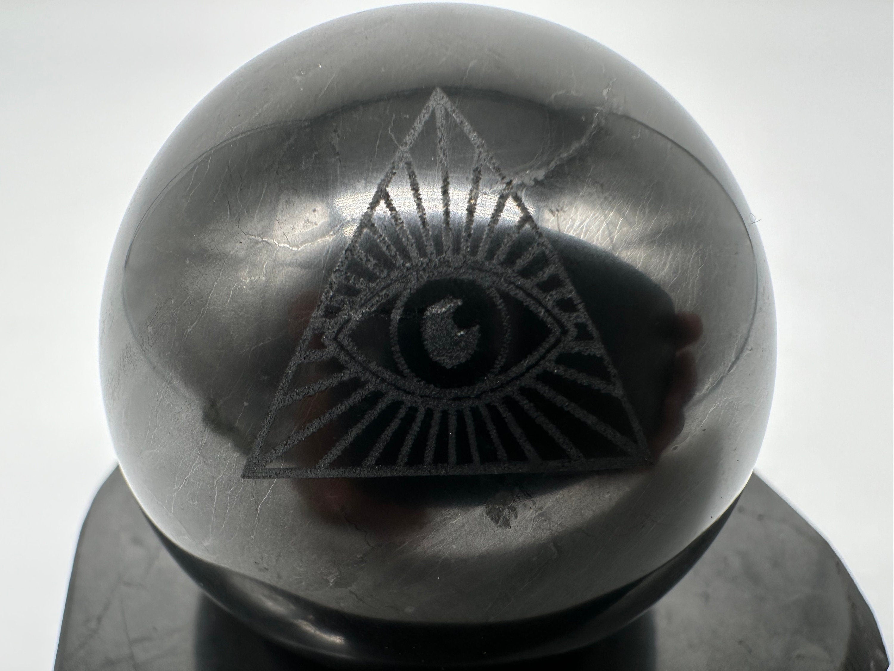 Shungite Sphere 5cm: Polished EMF Protection Crystal