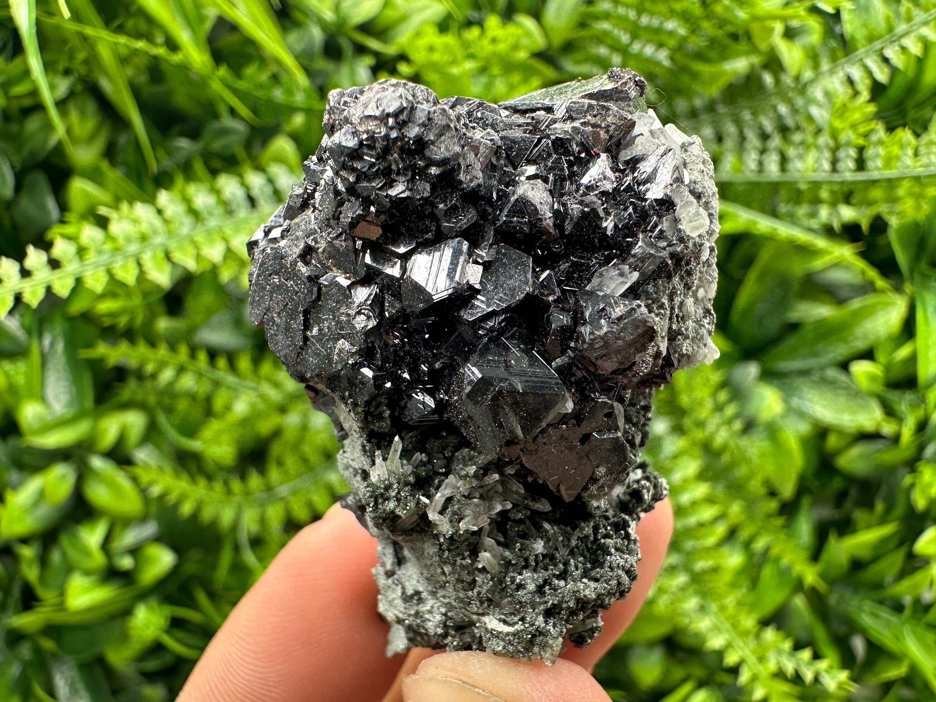 Sphalerite on Quartz: Natural Mineral Specimen, Bulgaria