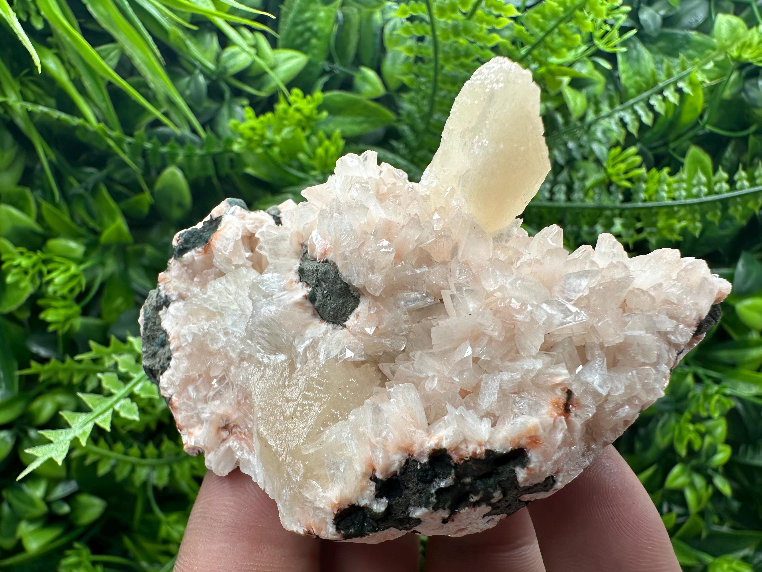 Stilbite on Heulandite Specimen: Natural India Minerals, Rare Crystal