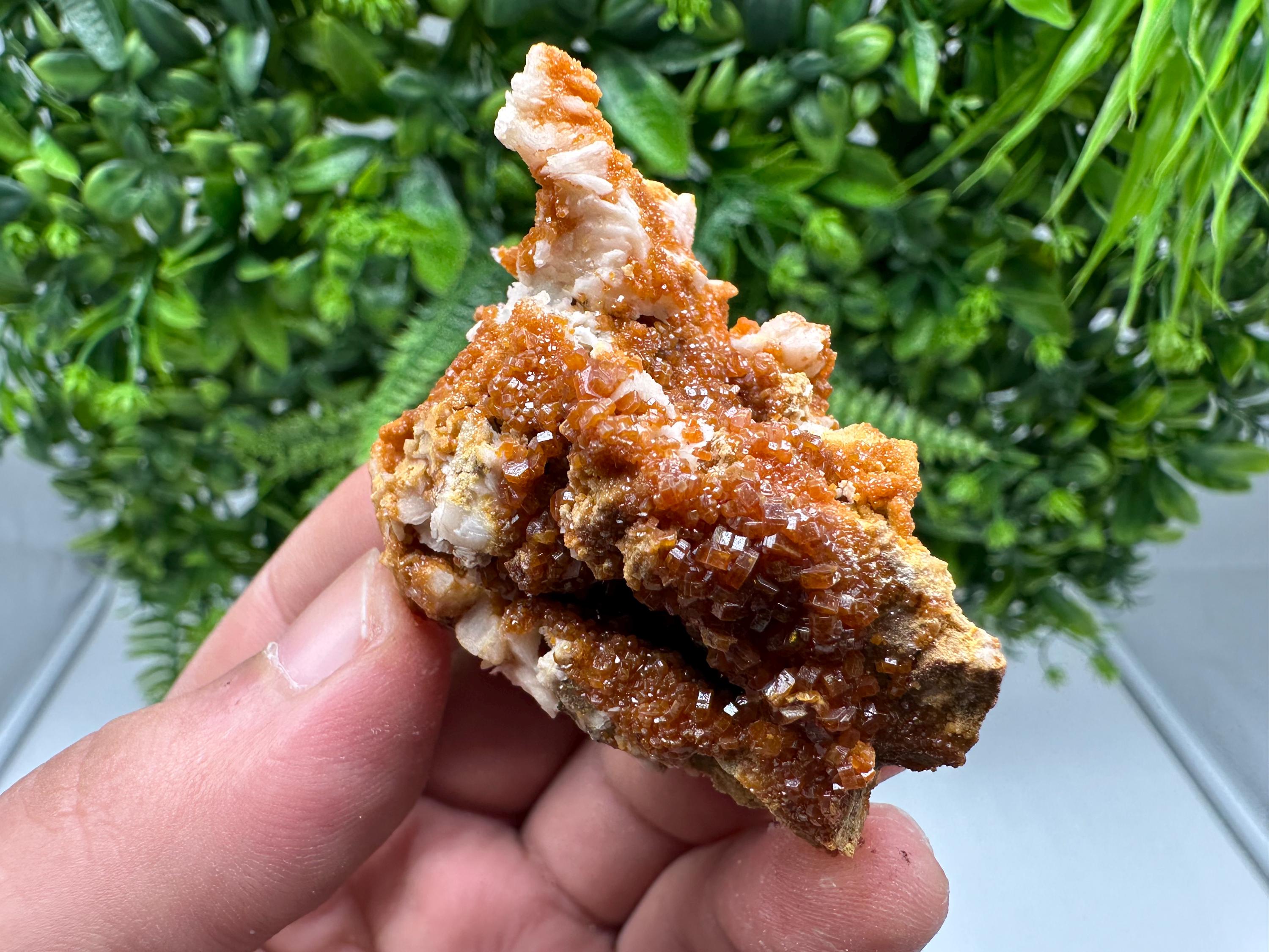 Red Vanadinite on Barite from Marocco,crystal minerals Speciment cluster Vanadinite crystal Vanadinite Geology Vanadinite cluster minerals