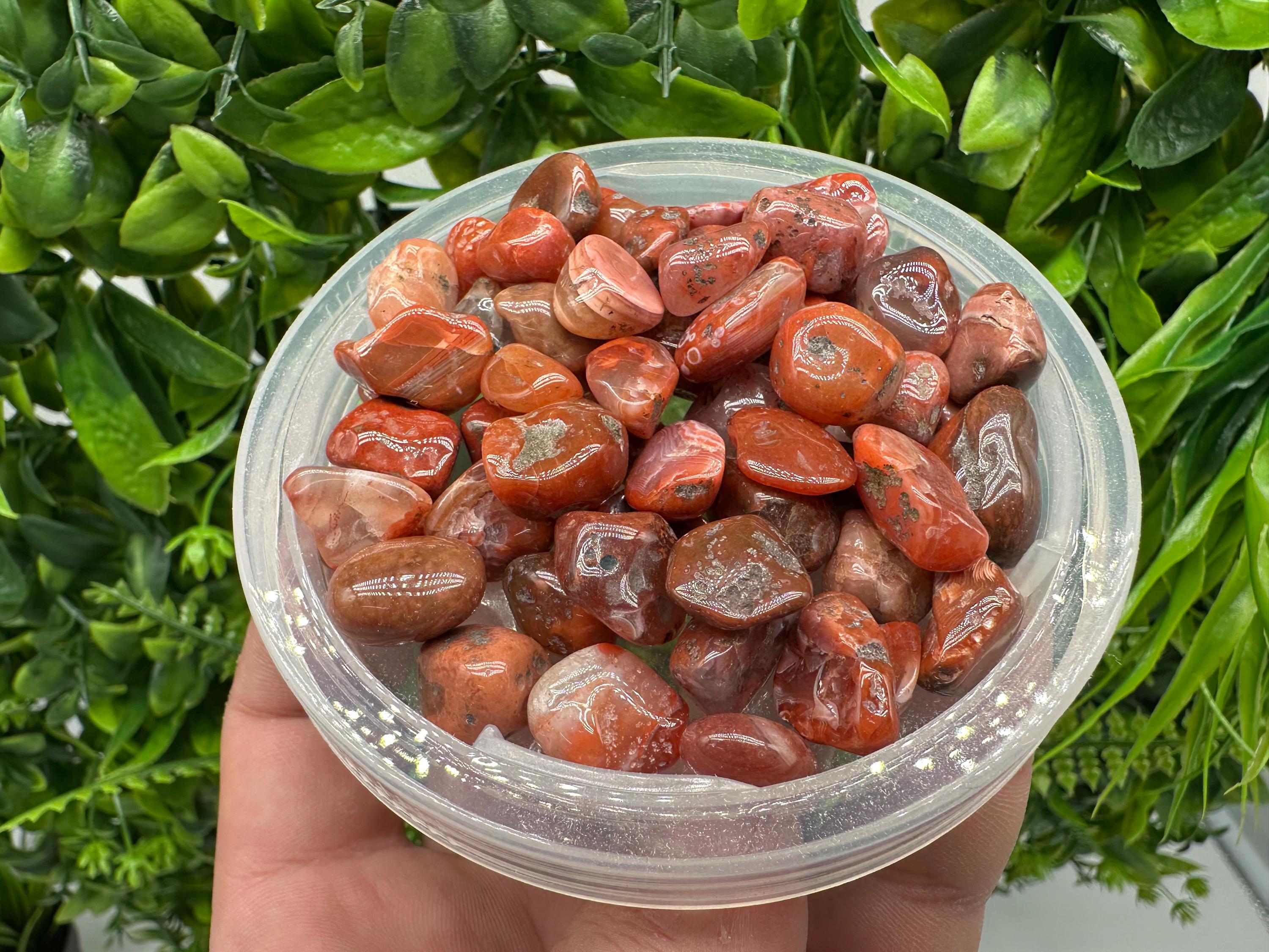Red Agate Chips: Mini Gemstone Pebbles, Chakra Healing Stones