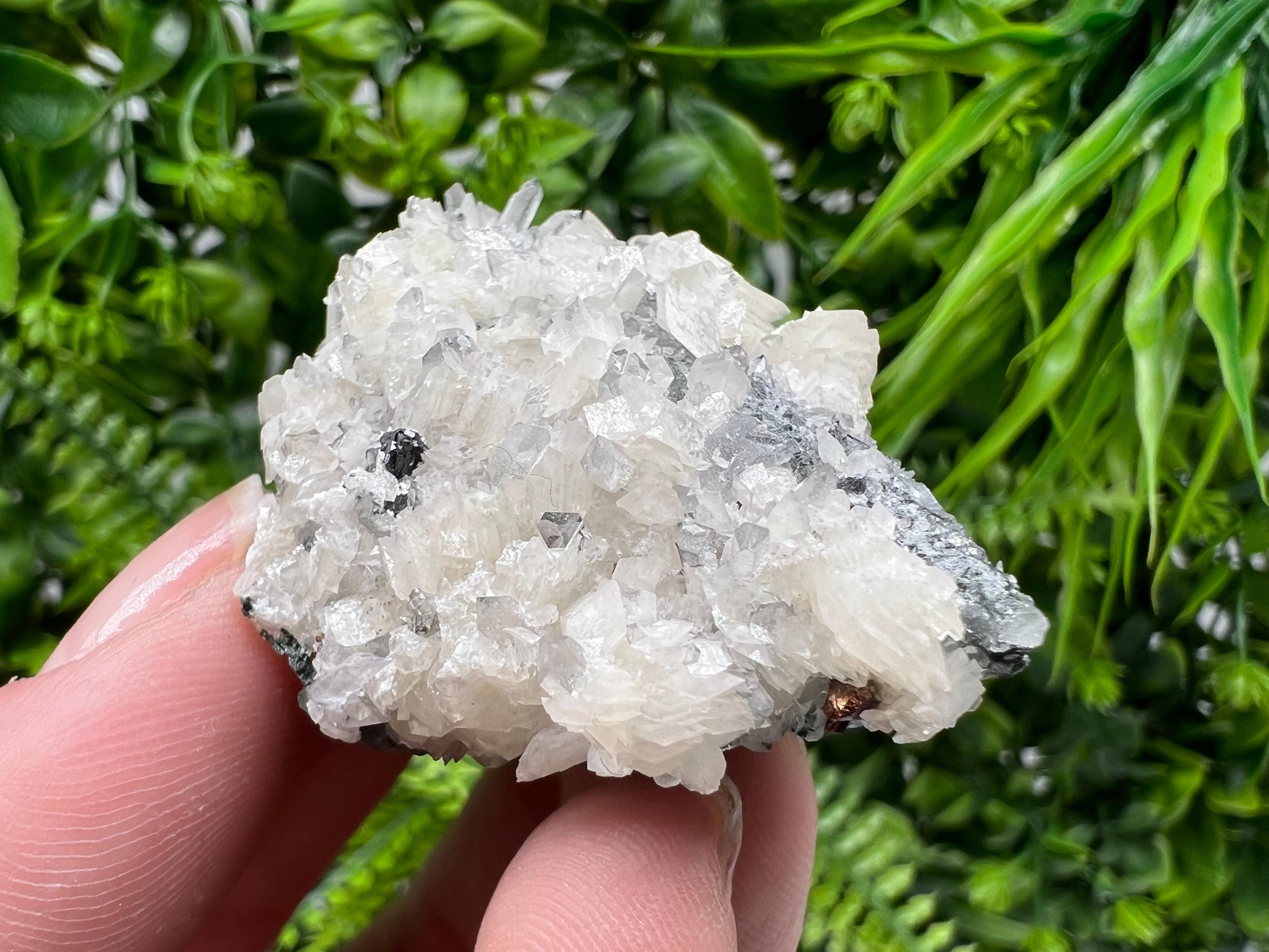 Calcite on Quartz Specimen: Borieva Mine, Madan, Bulgaria