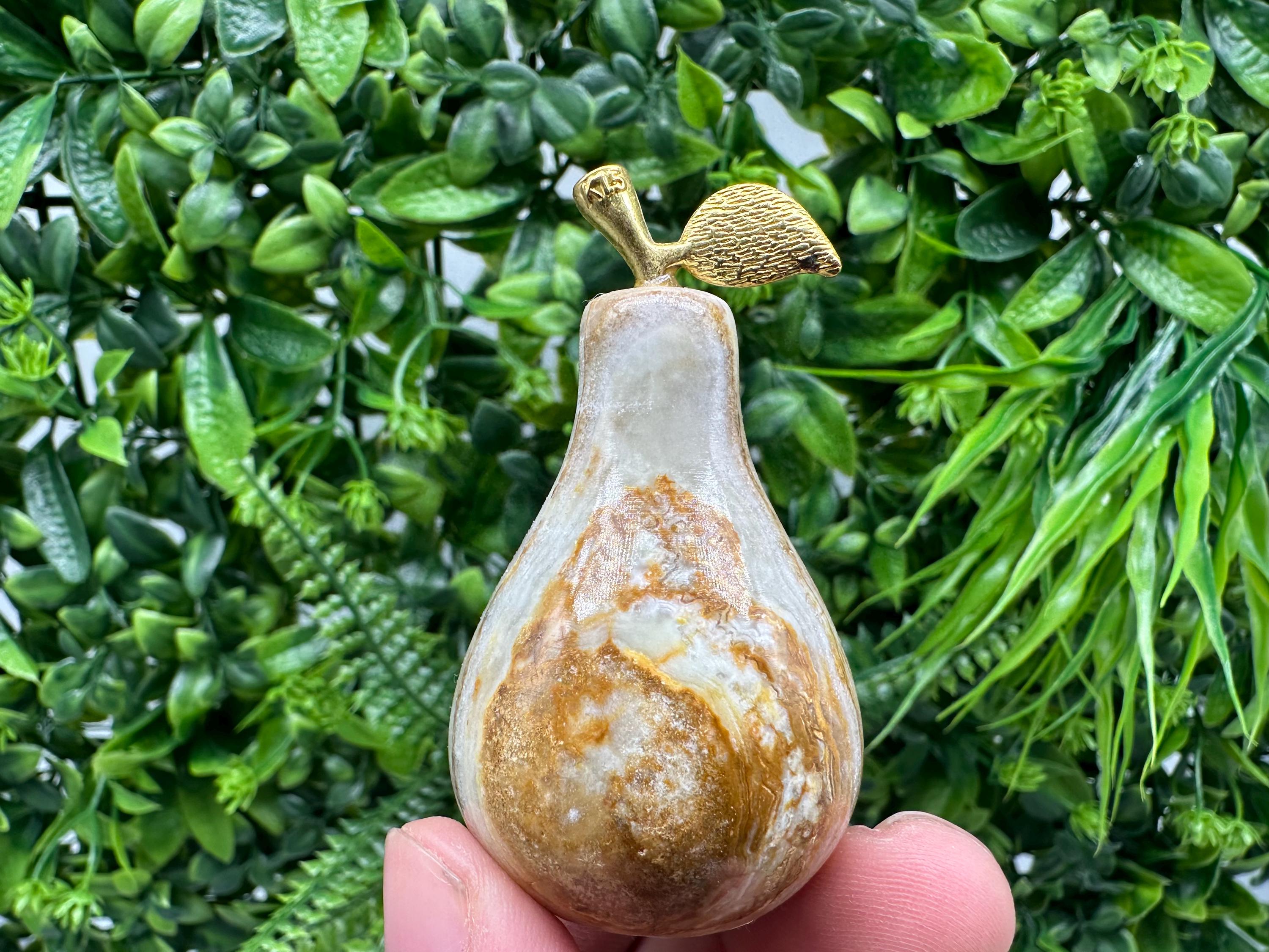 Handcrafted Marbled Onyx Pear Sculpture: Natural Stone Decor