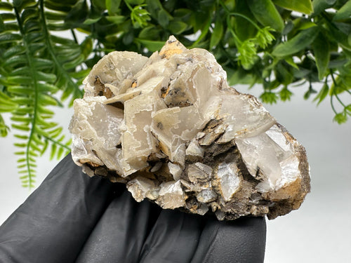 Calcite on Quartz, Chlorite from Borieva mine, Madan, Bulgaria, mineral specimen, collected crystal, geological minerals, collecting crystal