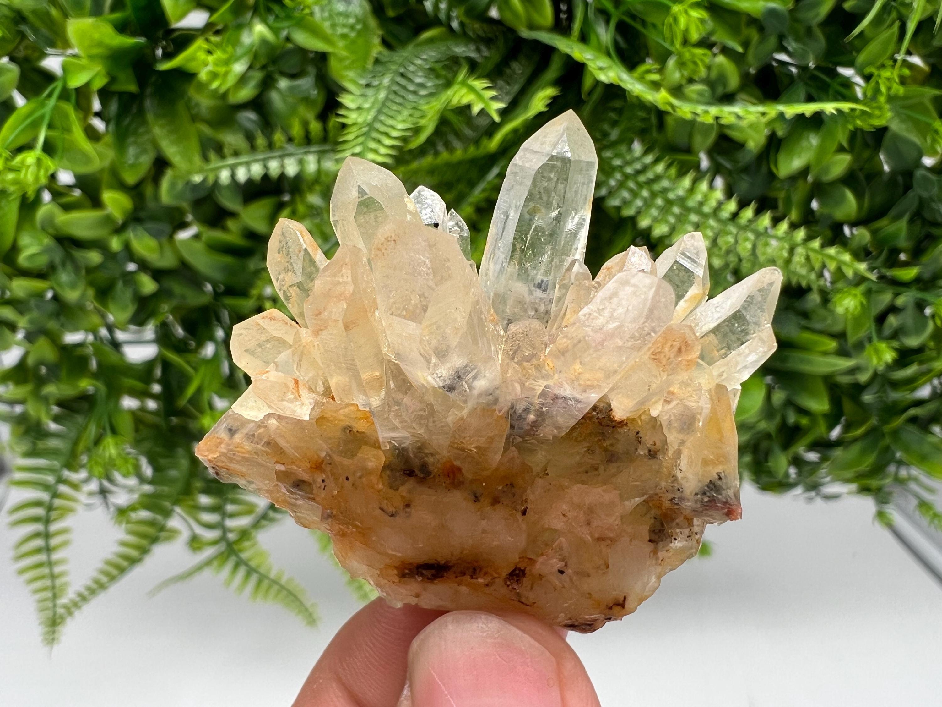 Large Quartz whit iron oxide Limonite,from 9th September mine,Bulgaria,Quartz cluster,Yellow Quartz,collection specimen,home decor,gift,ston