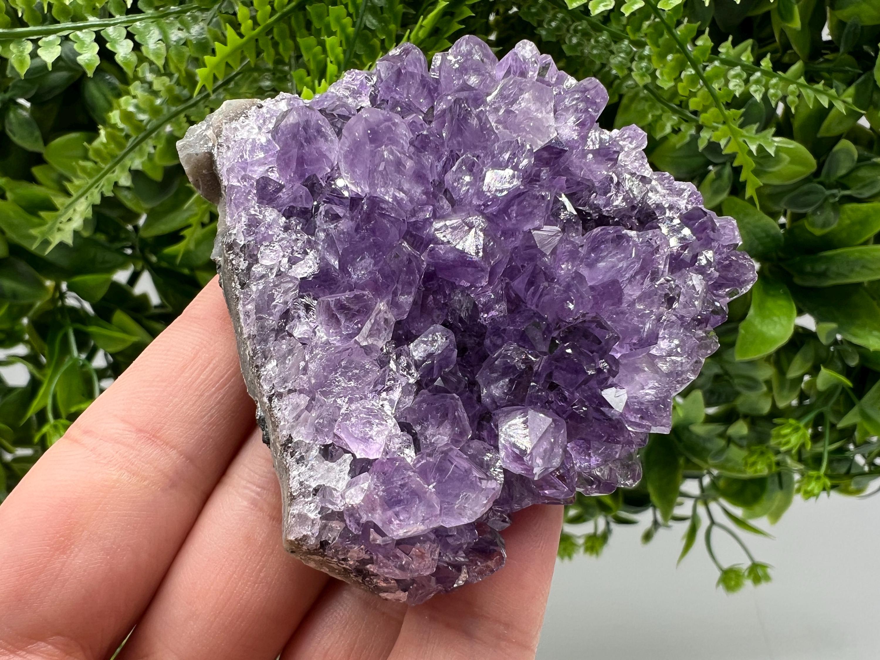 Stunning,Purple Amethyst from Uruguay,Natural Amethyst,Purple crystal,Pyrple Quartz,Crystal from Uruguay,Home decor,Energy crystal,Phantoms