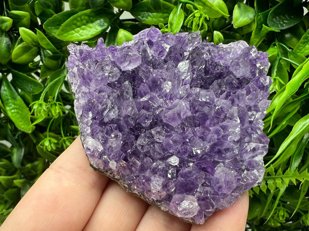Stunning,Purple Amethyst from Uruguay,Natural Amethyst,Purple crystal,Pyrple Quartz,Crystal from Uruguay,Home decor,Energy crystal,Phantoms