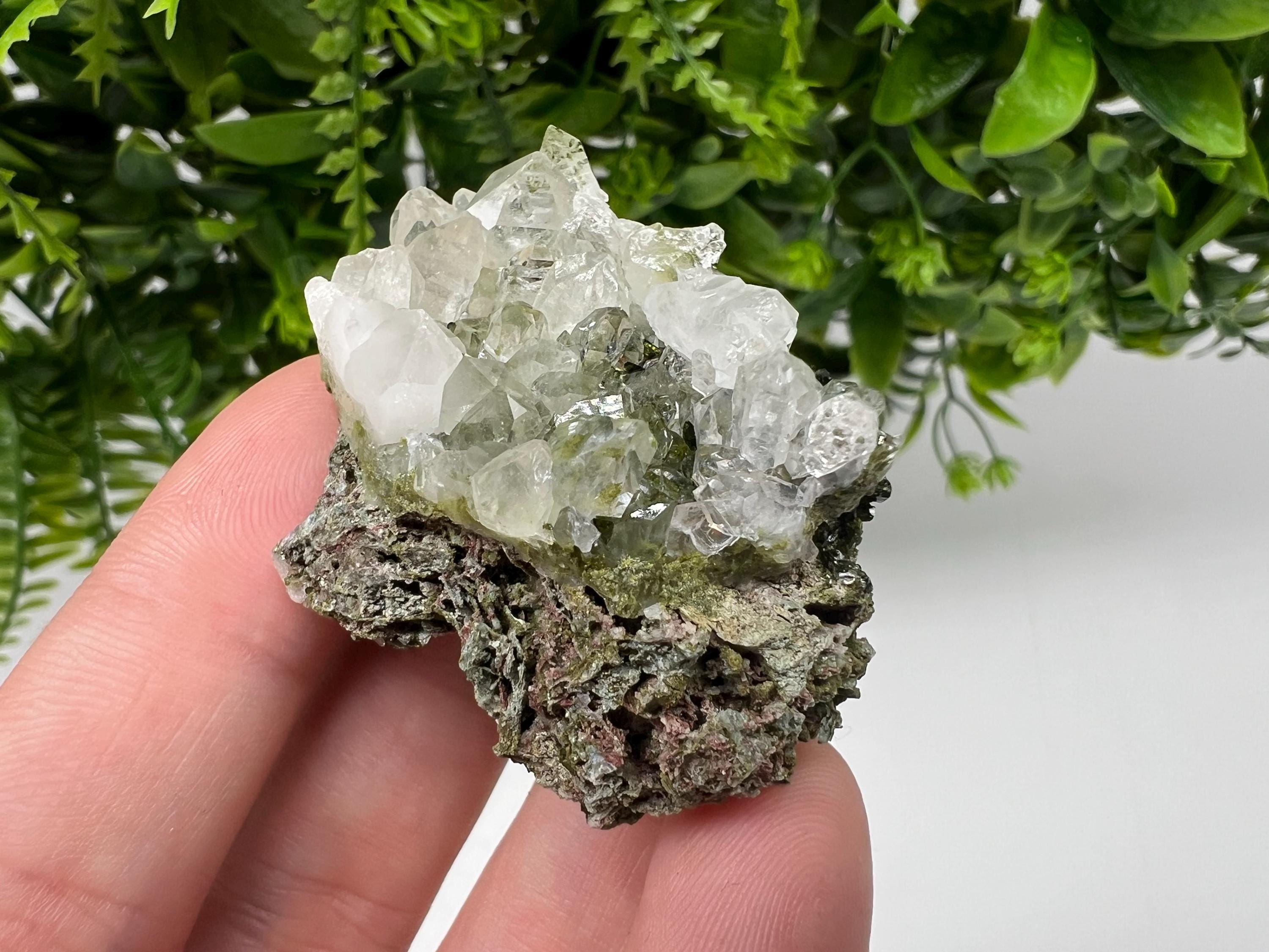 LARGE, Green Epidote with Quartz Crystals - Extremely Sparkly with Rainbows,souvenirs collection stone,gift,decor, Eastern Anatolian, Turkey