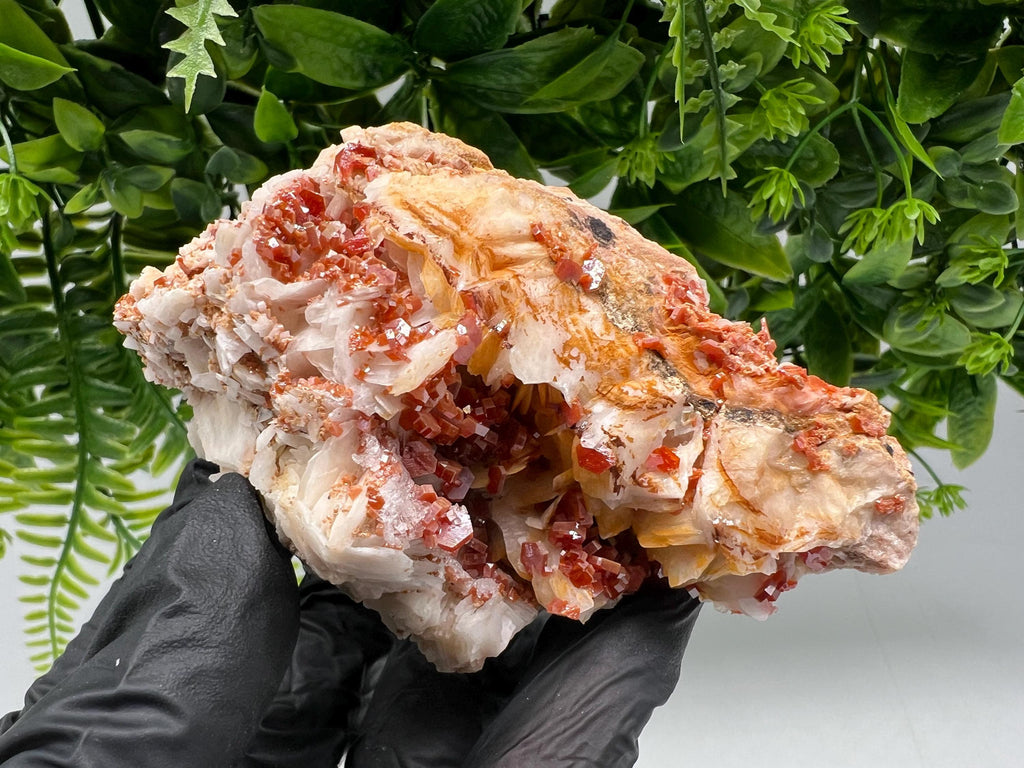 Red Vanadinite on Barite from Marocco,crystal minerals Speciment cluster Vanadinite crystal Vanadinite Geology Vanadinite cluster minerals