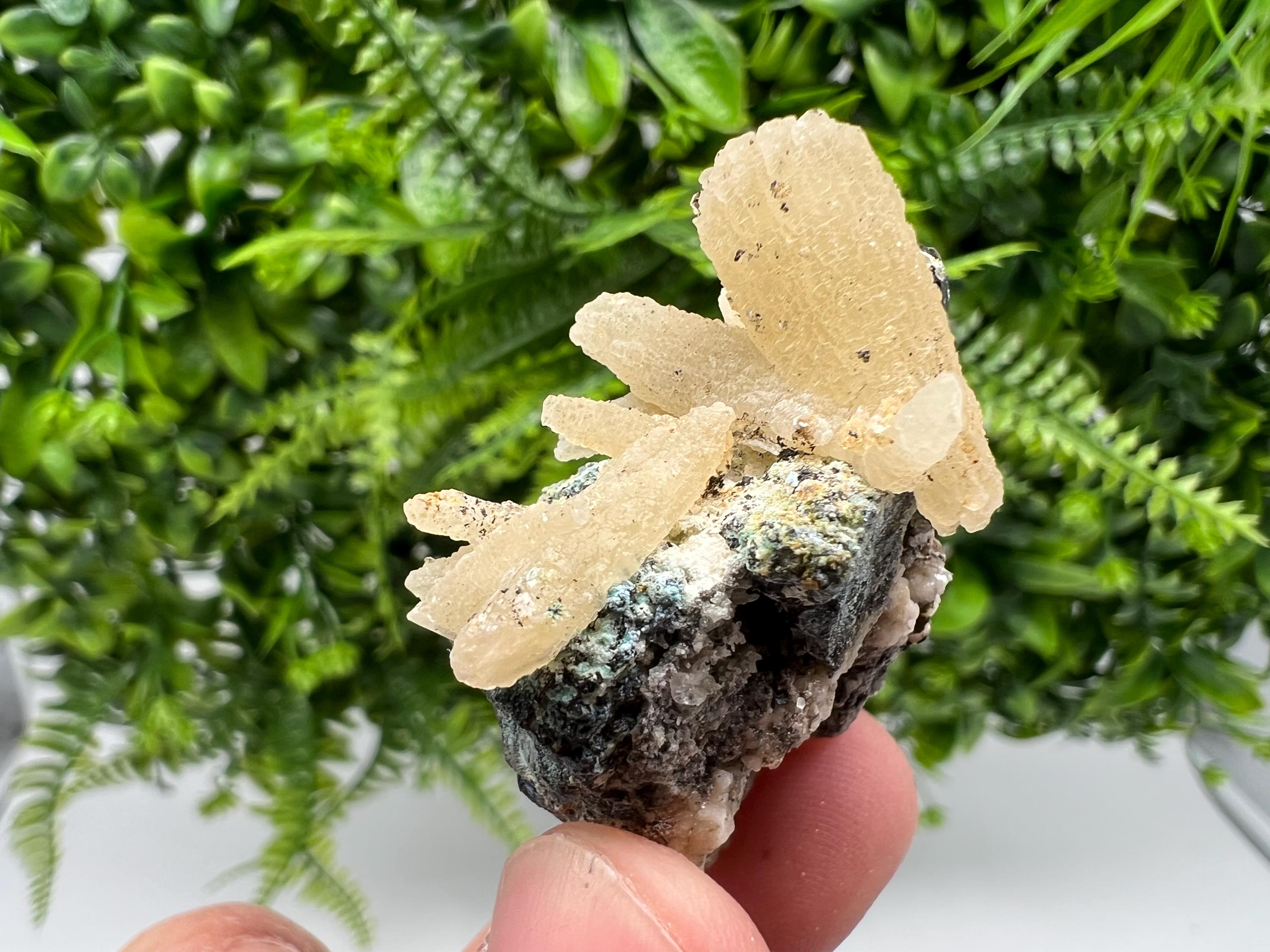 Natural Calcite Cluster: Bulgarian Mineral Specimen, Home Decor Stone