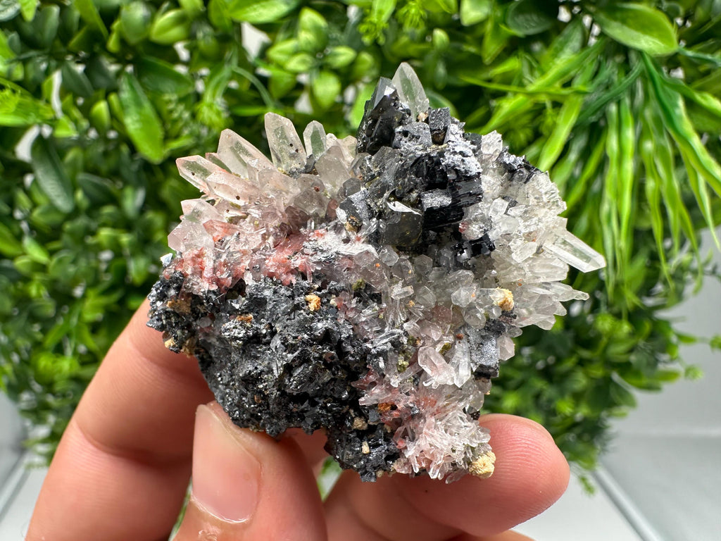 Stunning Quartz whit Sphalerite,Hematite,Iron oxide from 9th September mine,natural,collectible mineral specimen,home decor stone,gift,cryst