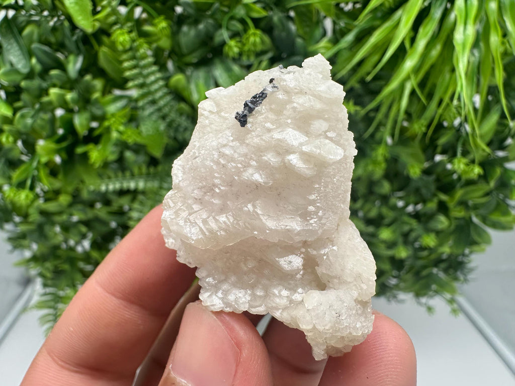 Stunning uv fluorescent Calcite natural minerals souvenir crystal home decor stone gift minerals collection calcite cluster Borieva Bulgaria