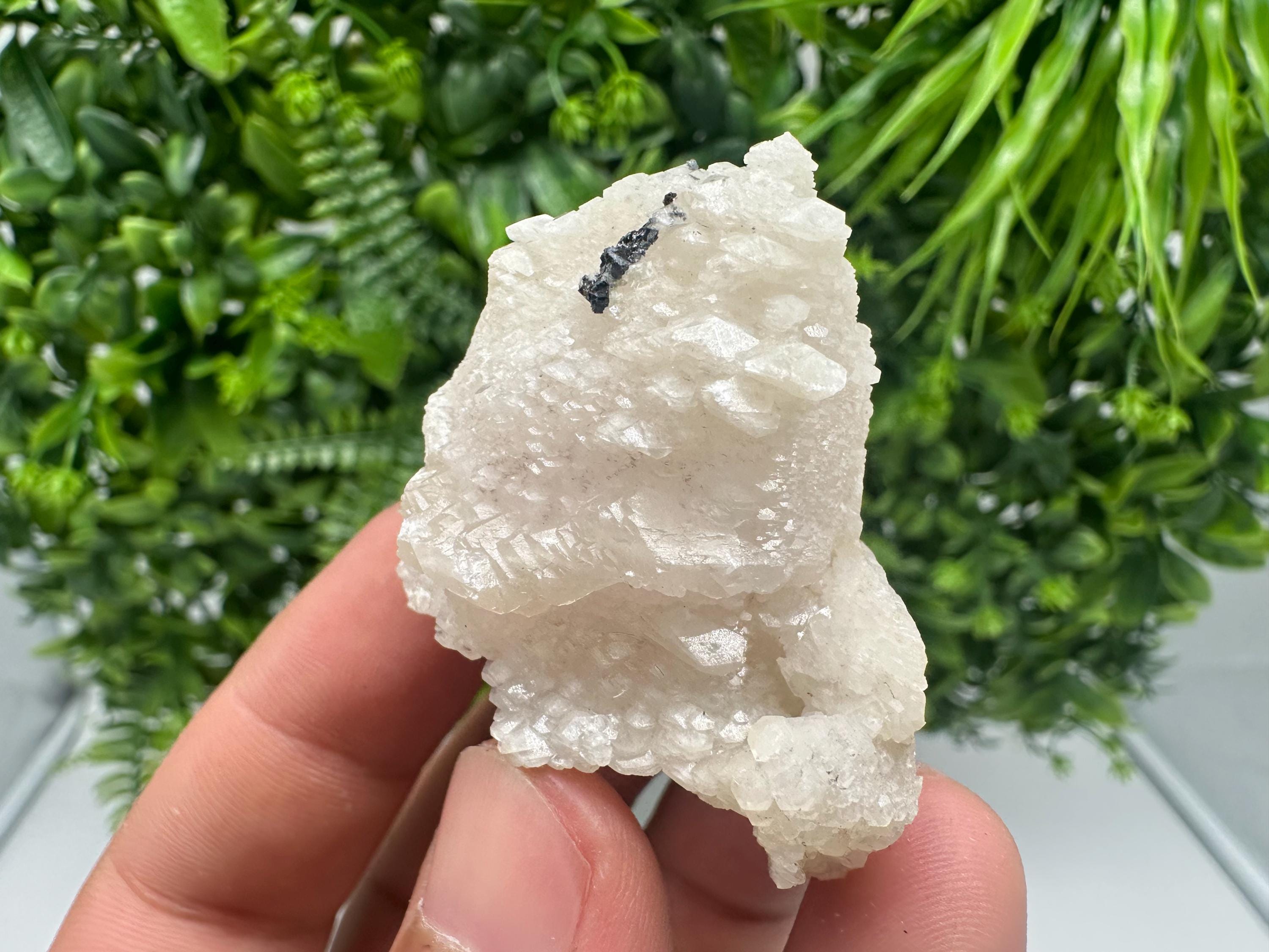 Stunning uv fluorescent Calcite natural minerals souvenir crystal home decor stone gift minerals collection calcite cluster Borieva Bulgaria