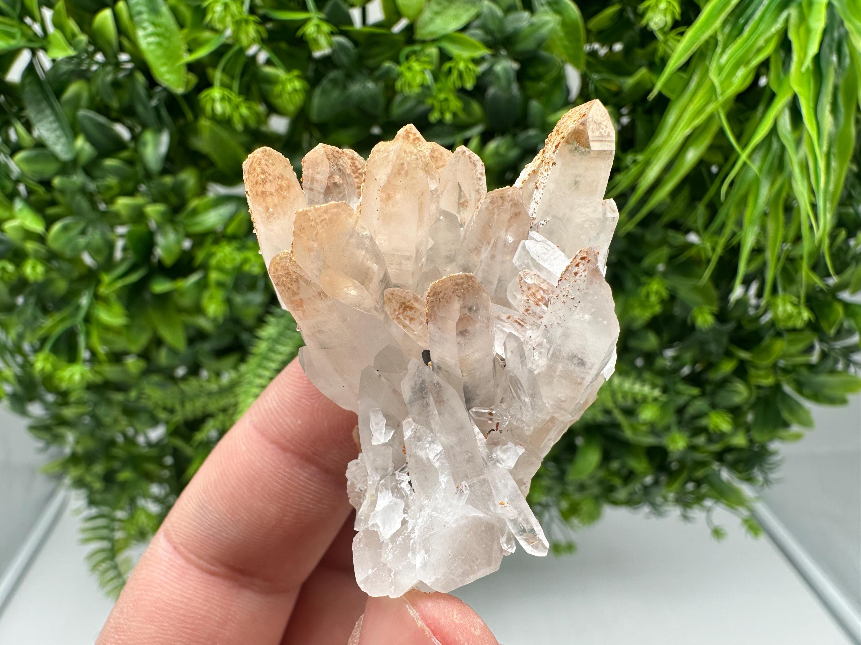 Stunning Quartz covered whit iron oxide limonite natural minerals souvenir crystal home decor stone collection minerals 9 th September mine