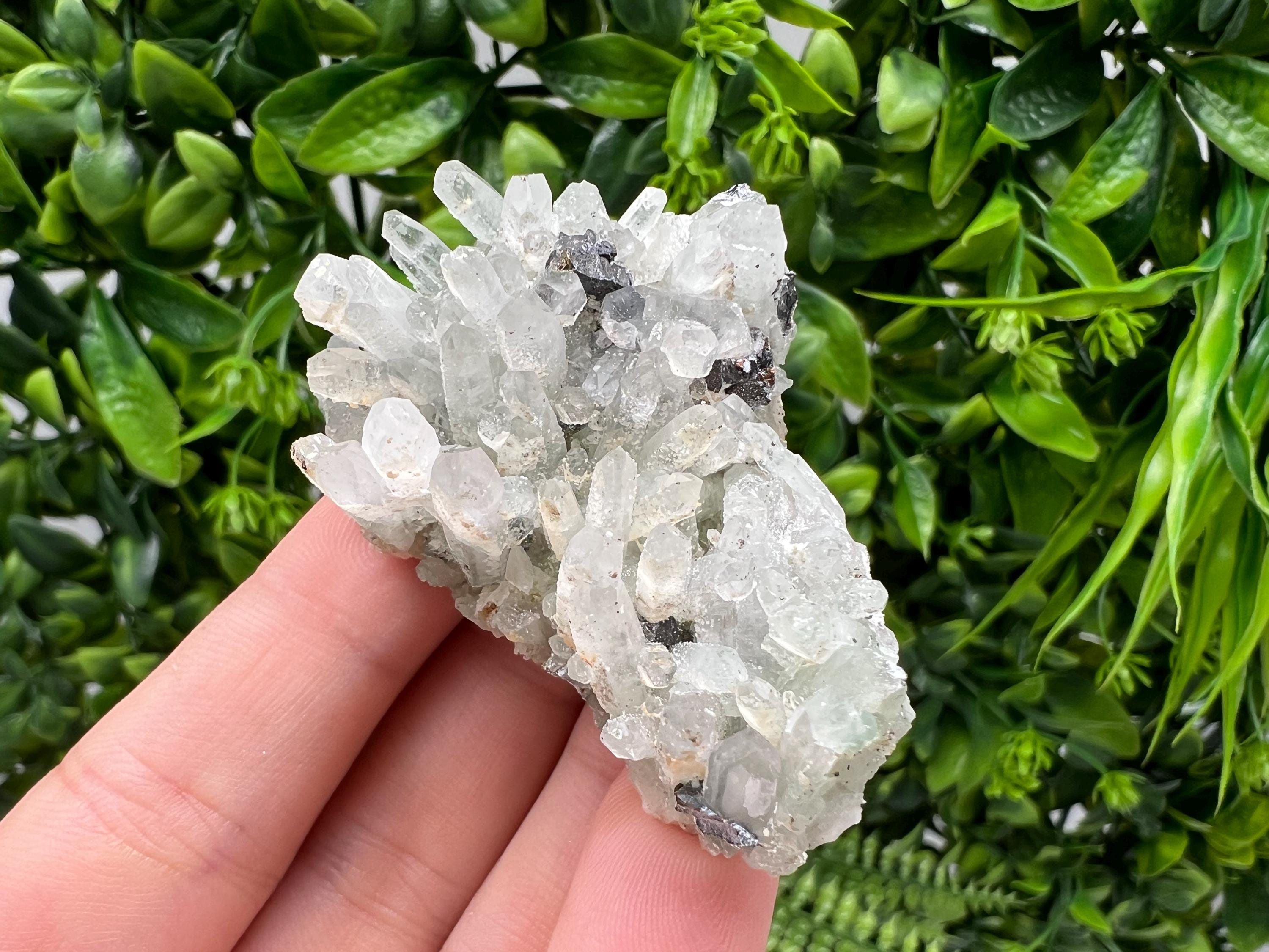 Wonderful Transparent Quartz on Chlorite Matrix,From Borieva mine,Madan,Bulgaria,Quartz,Quartz crystal,mineral specimen,collection quartz